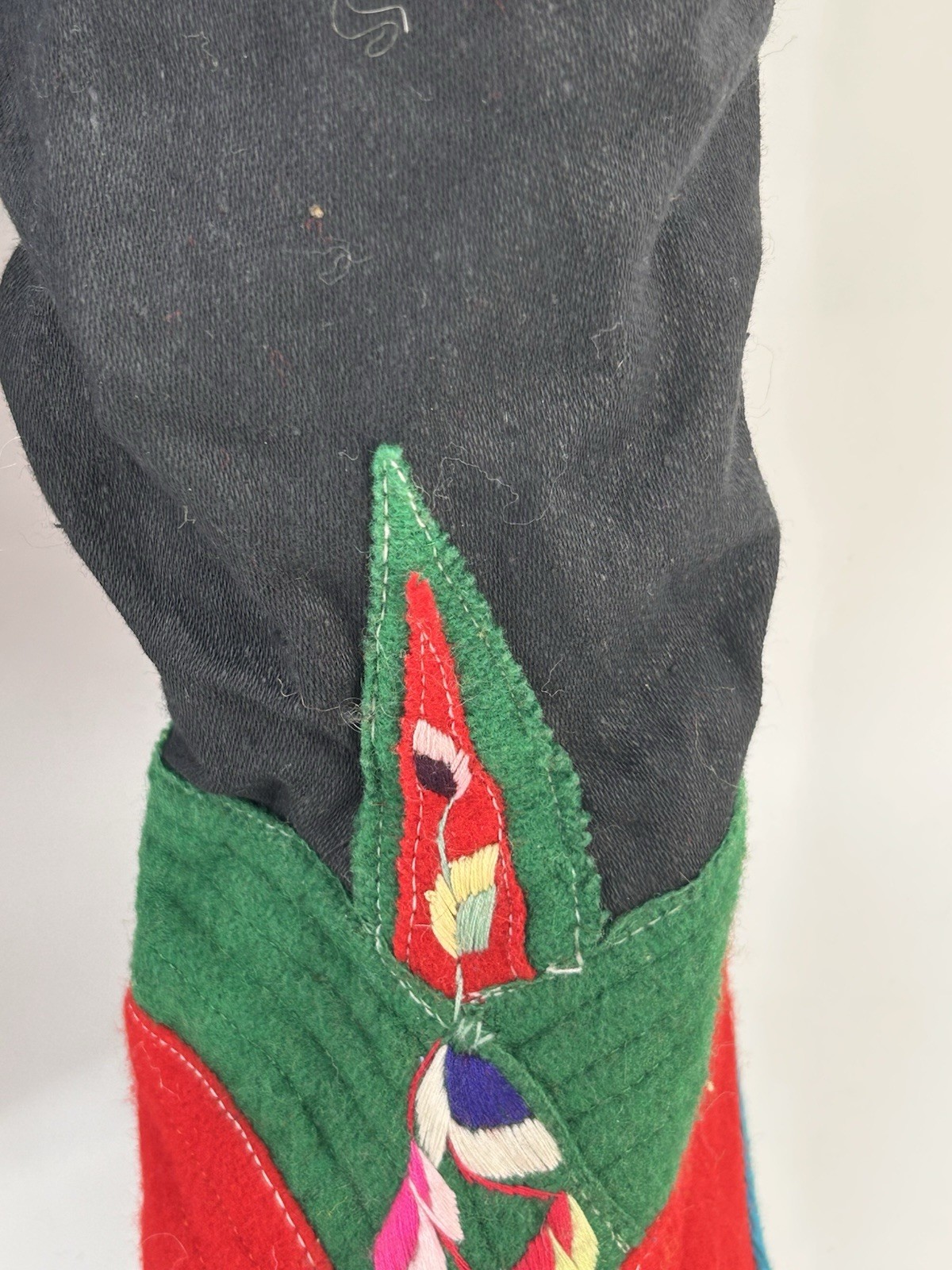 Vintage 1960s Tibetan Felt Hand Embroidered Felt Boots Boho Mongolian Himalayan