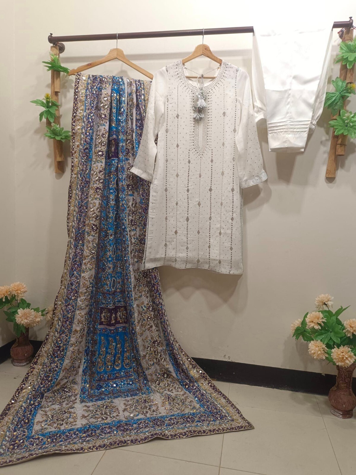 Handmade silver handwork heavy mirror work dupatta with beautiful suit party wea