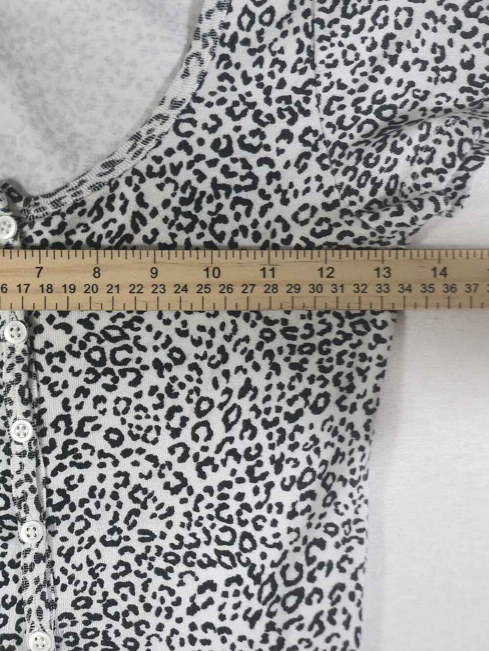 Brandy Melville White Black Leopard Print Button Front Baby Tee One Size