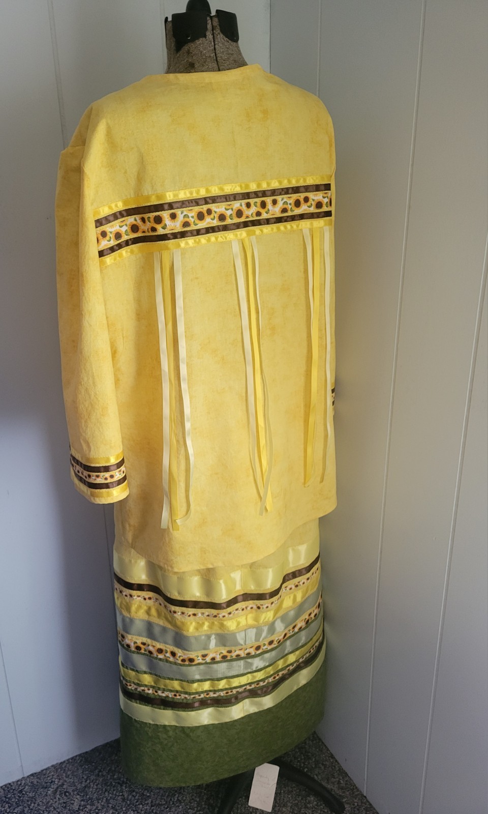 Womans sunflower ribbon skirt and shirt size M powwow regalia FREE SHIPPING