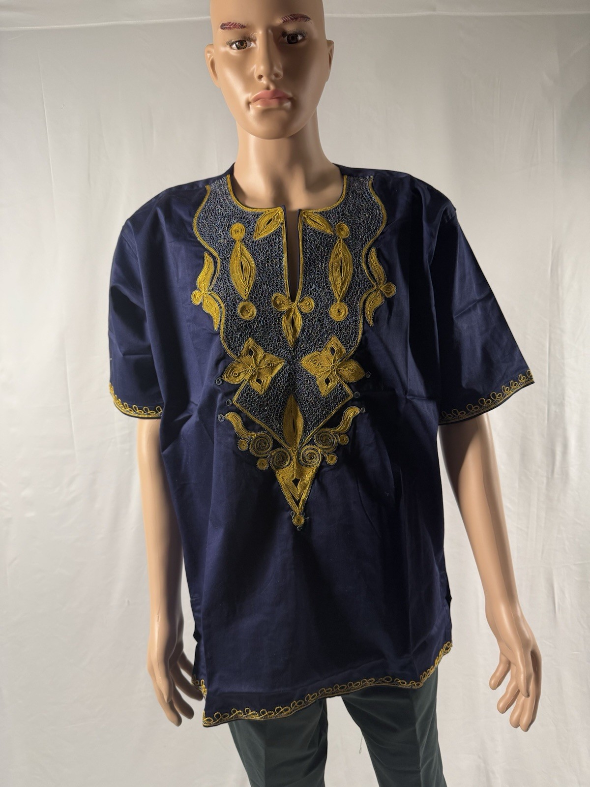 Handmade Men’s Blue Dashiki Shirt, polished Cotton Embroidery Short Sleeve