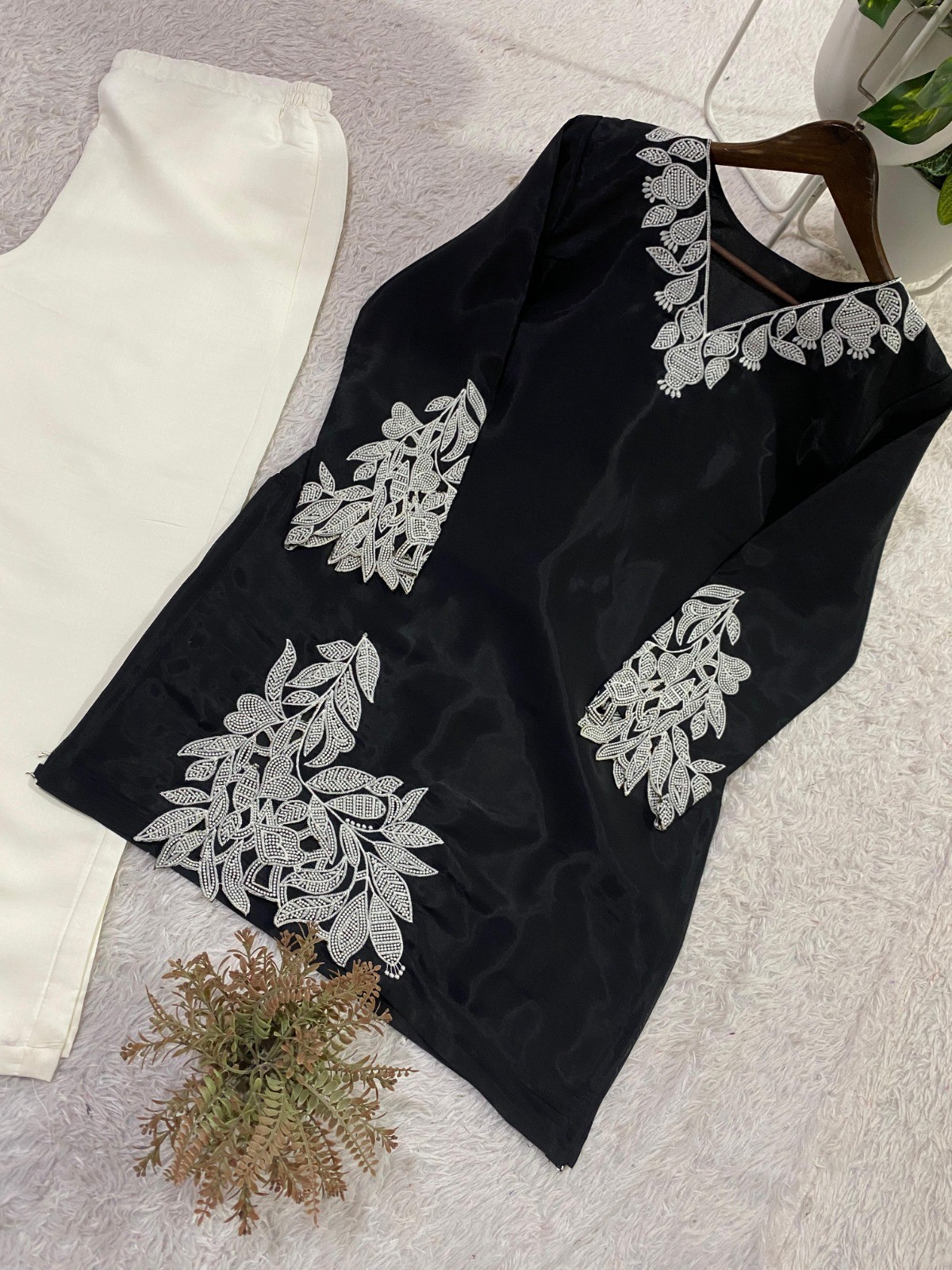 SALWAR KAMEEZ PAKISTANI INDIAN WEDDING PARTY WEAR DRESS BOLLYWOOD SUIT SHARARA