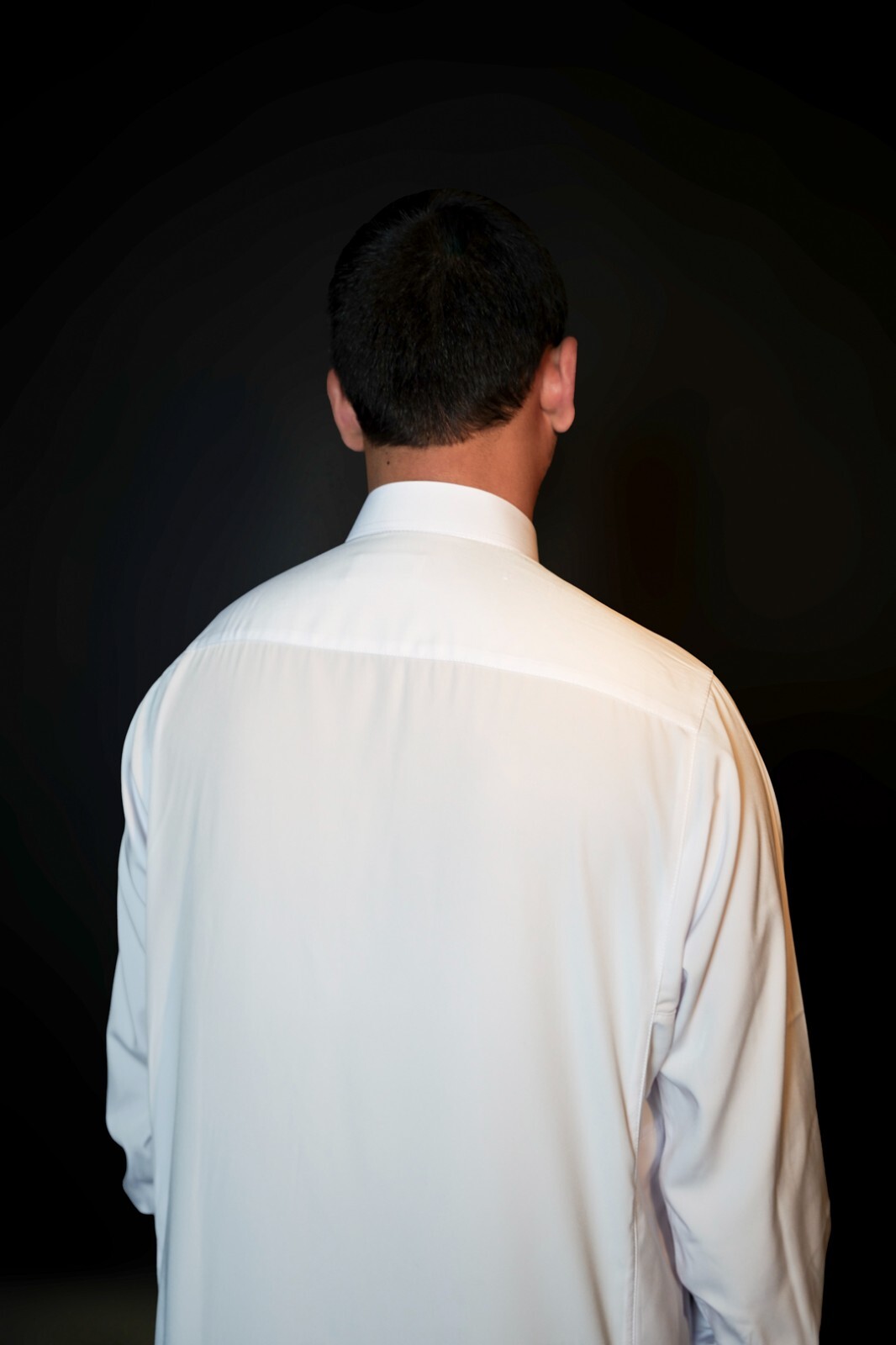 Muslim Thobe WHITE Long Sleeve SAUDI STYLE Islamic Jubba madewith luxury fabric