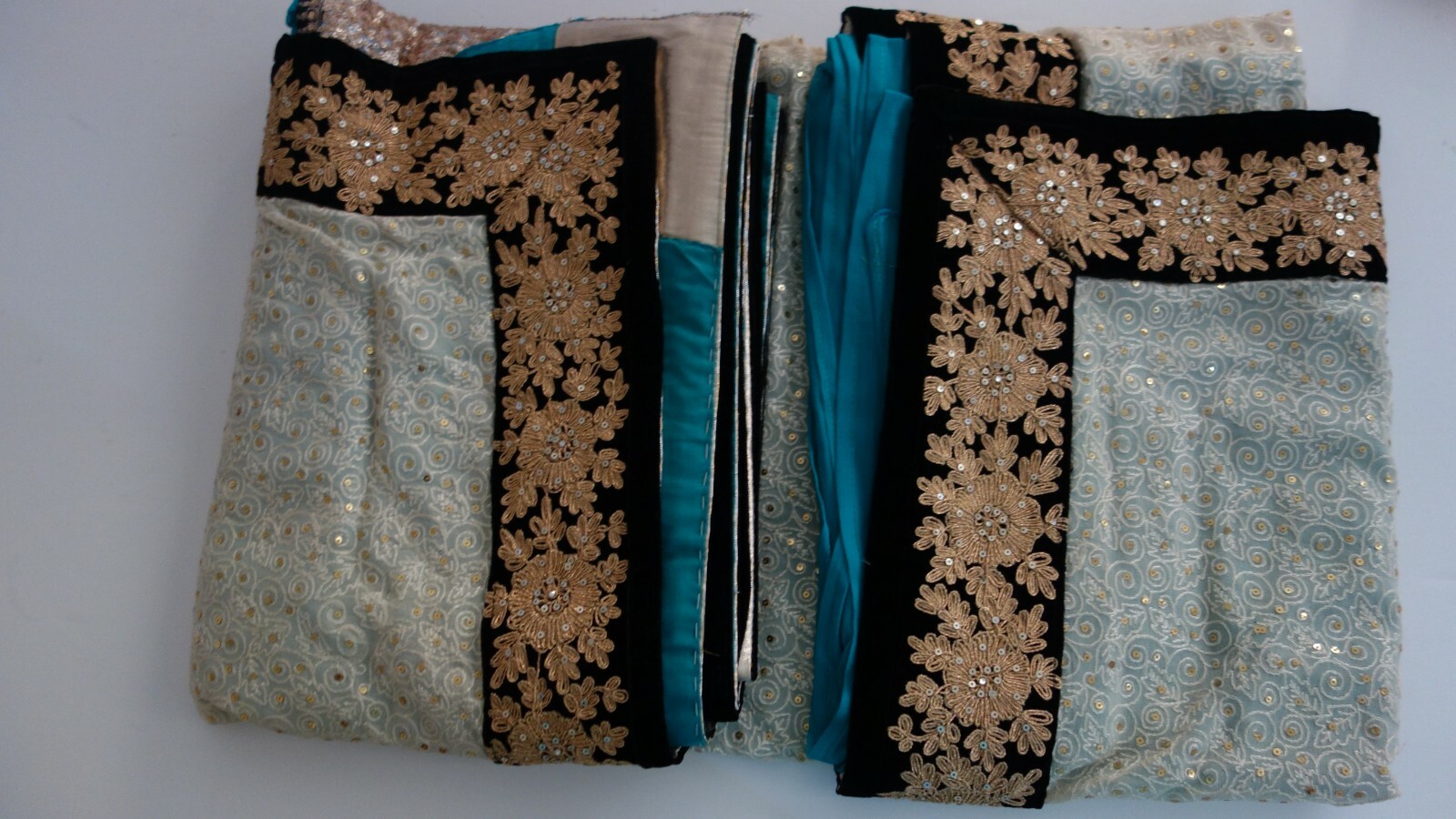 Beautiful Multi-Color Sari and Blouse w/Gold Work/Sequence New