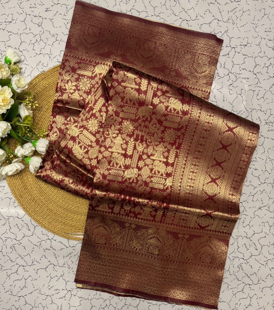 Elegant Red Saree with Zari Work – Traditional Festive Wear