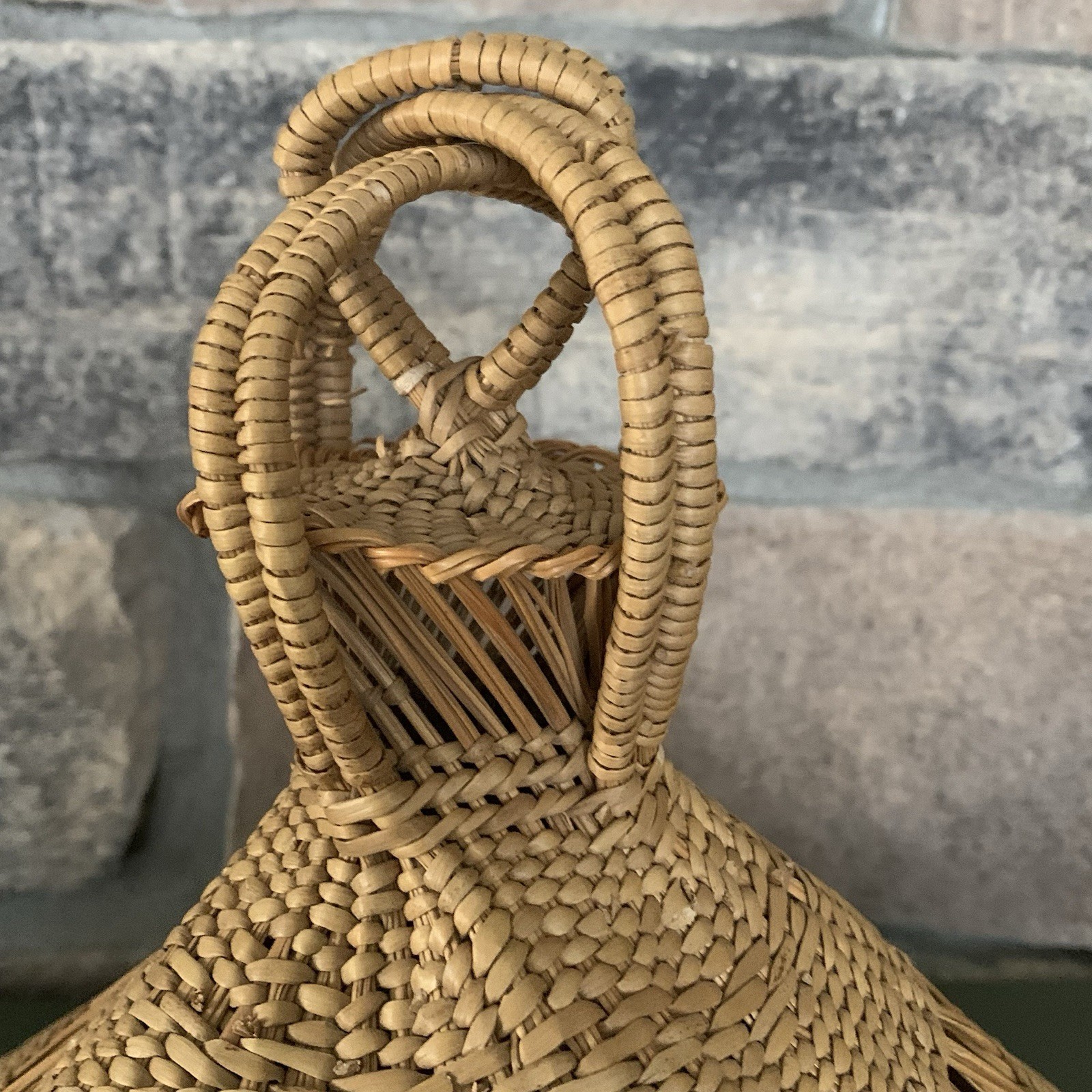 Mokorotlo Traditional Native African Woven Round Conical Hat 14”