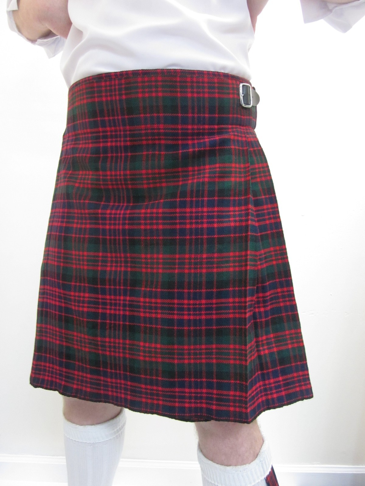 Macdonald Tartan Scottish Kilt Waist Sizes 30 – 52 New w/Defect