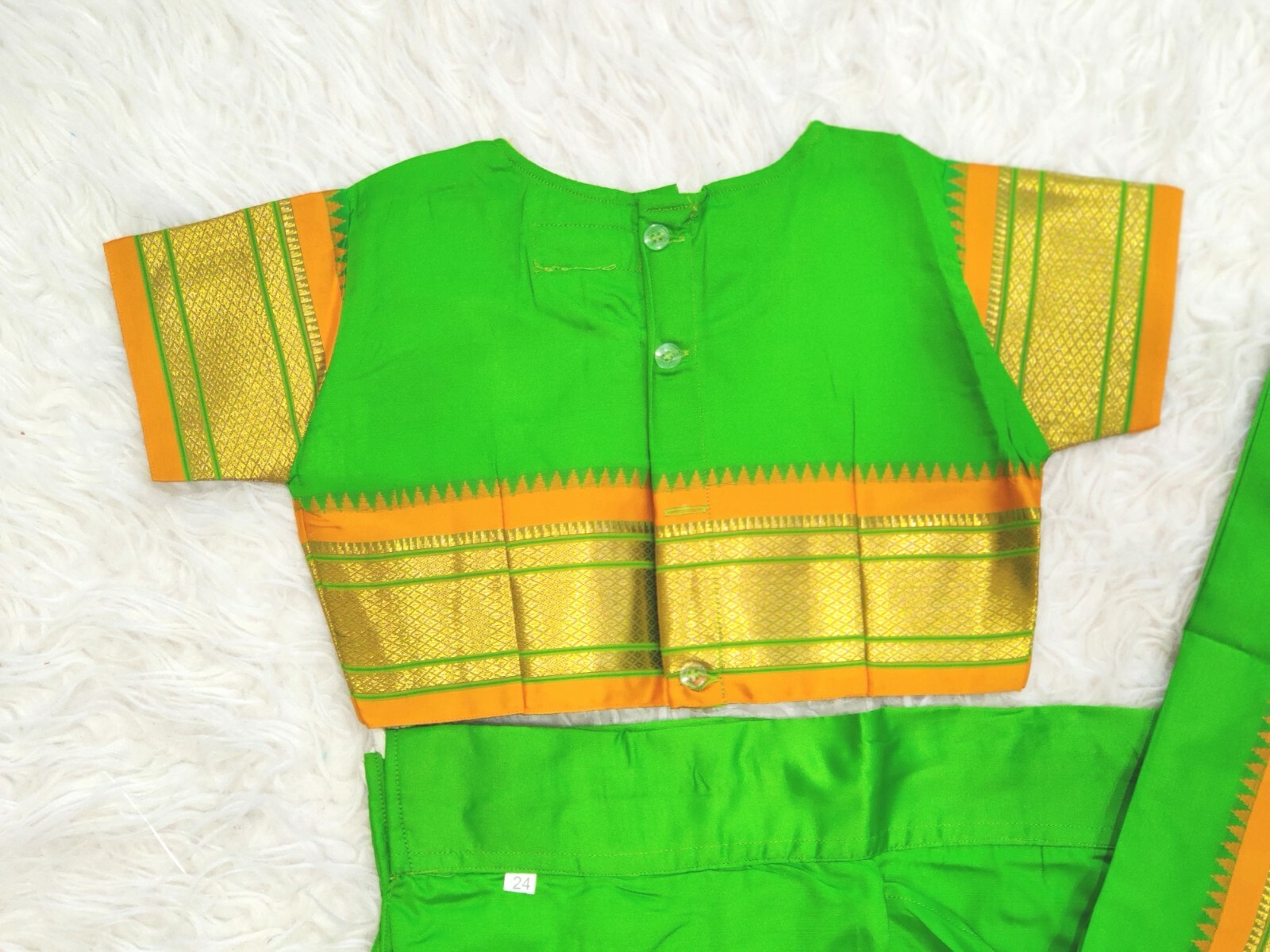 Kids pre stitched saree, 4year girl saree, Indian kids saree, toddler saree
