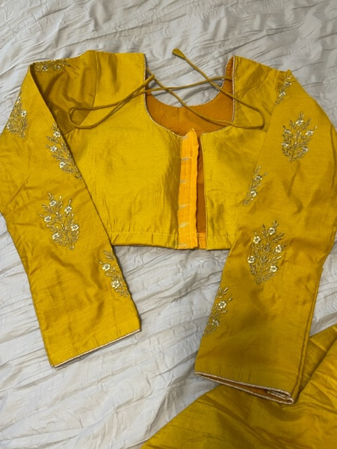 Crop top chaniya choli Traditional dress Lahengha Blouse long sleeves M/ L