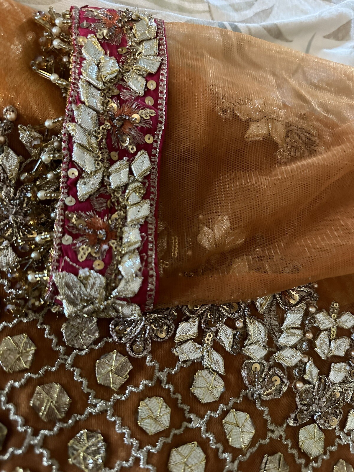 Three-piece fancy Guria medium size just size 18 inch Length 36 Inch