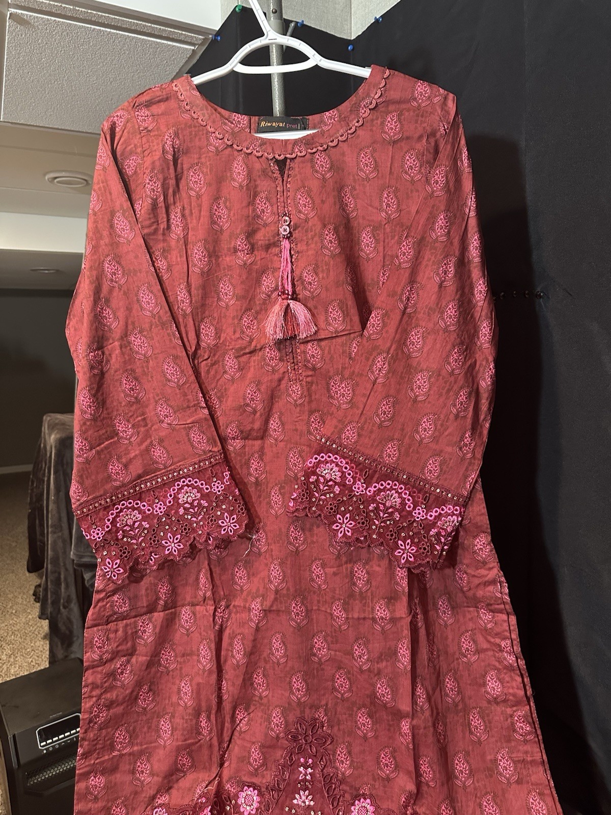 Riwayat Brand Embroidered Lawn/Cotton Shirt / Kurti – 1 Pc-Medium & Large -$22