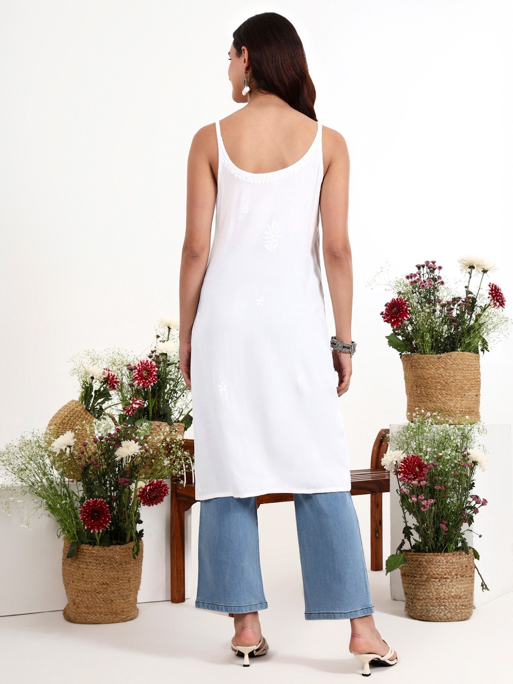Women’s White Chikankari Sleeveless Kurti Embroidered Summer Tunic Ethnic Top