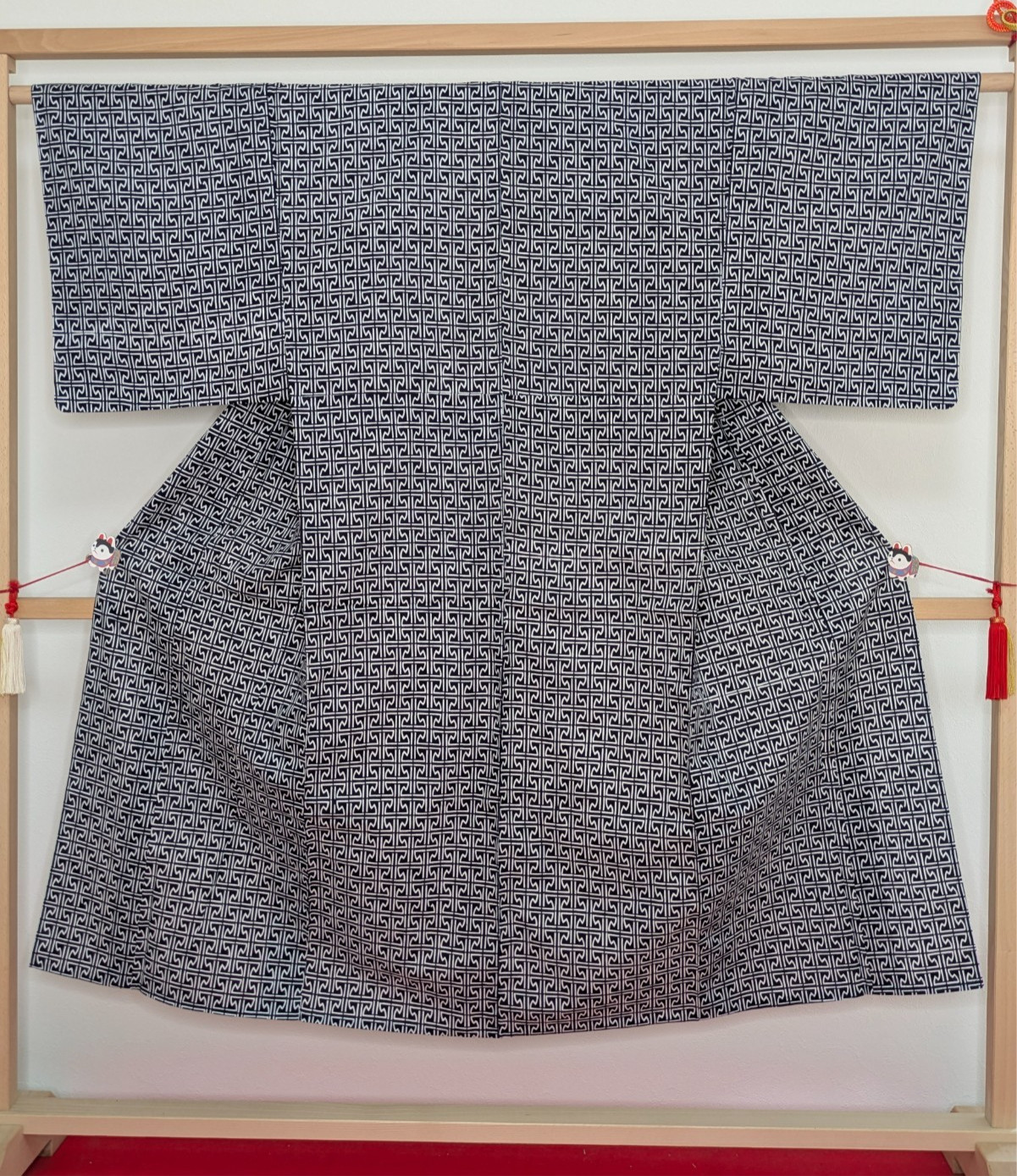 Japanese Men’s Kimono Yukata Robe Navy Blue White Geometric Pattern Summer Wear