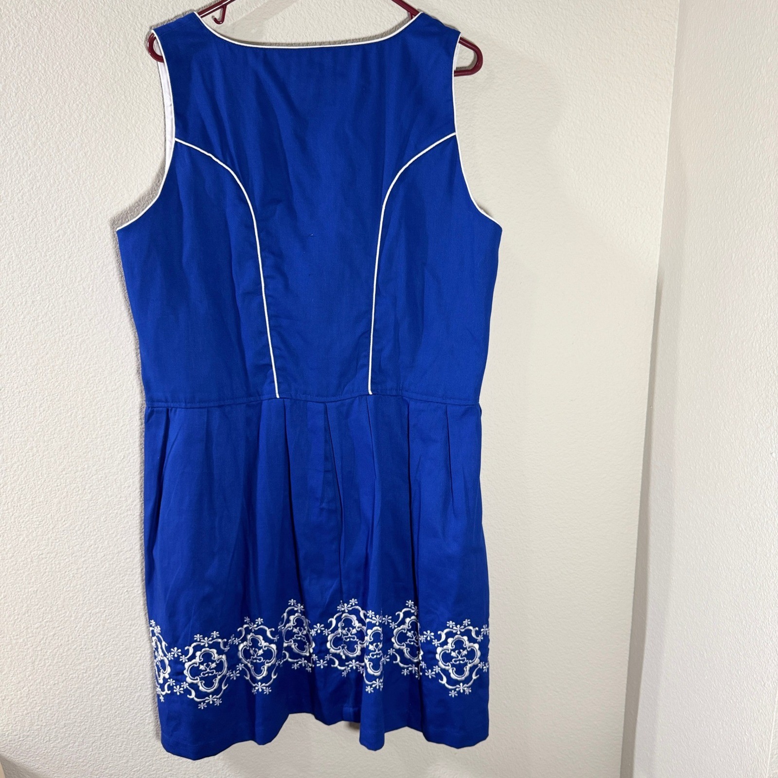 Dirndl Trachten Haus Blue Embroidered Bavarian Dress Size 52 22 Oktoberfest READ
