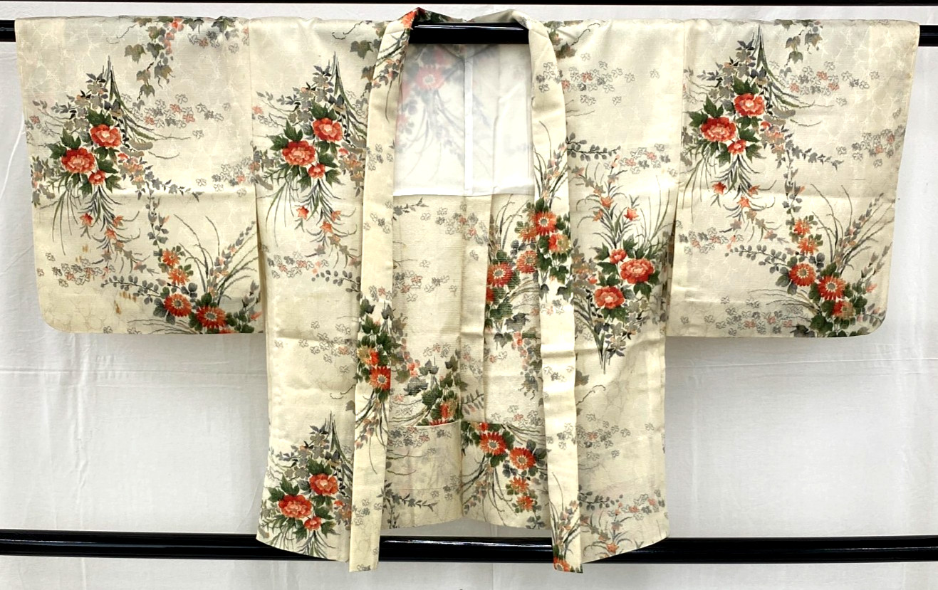 Japanese Vintage Kimono Haori Jacket Silk White Traditional Authentic 28 in