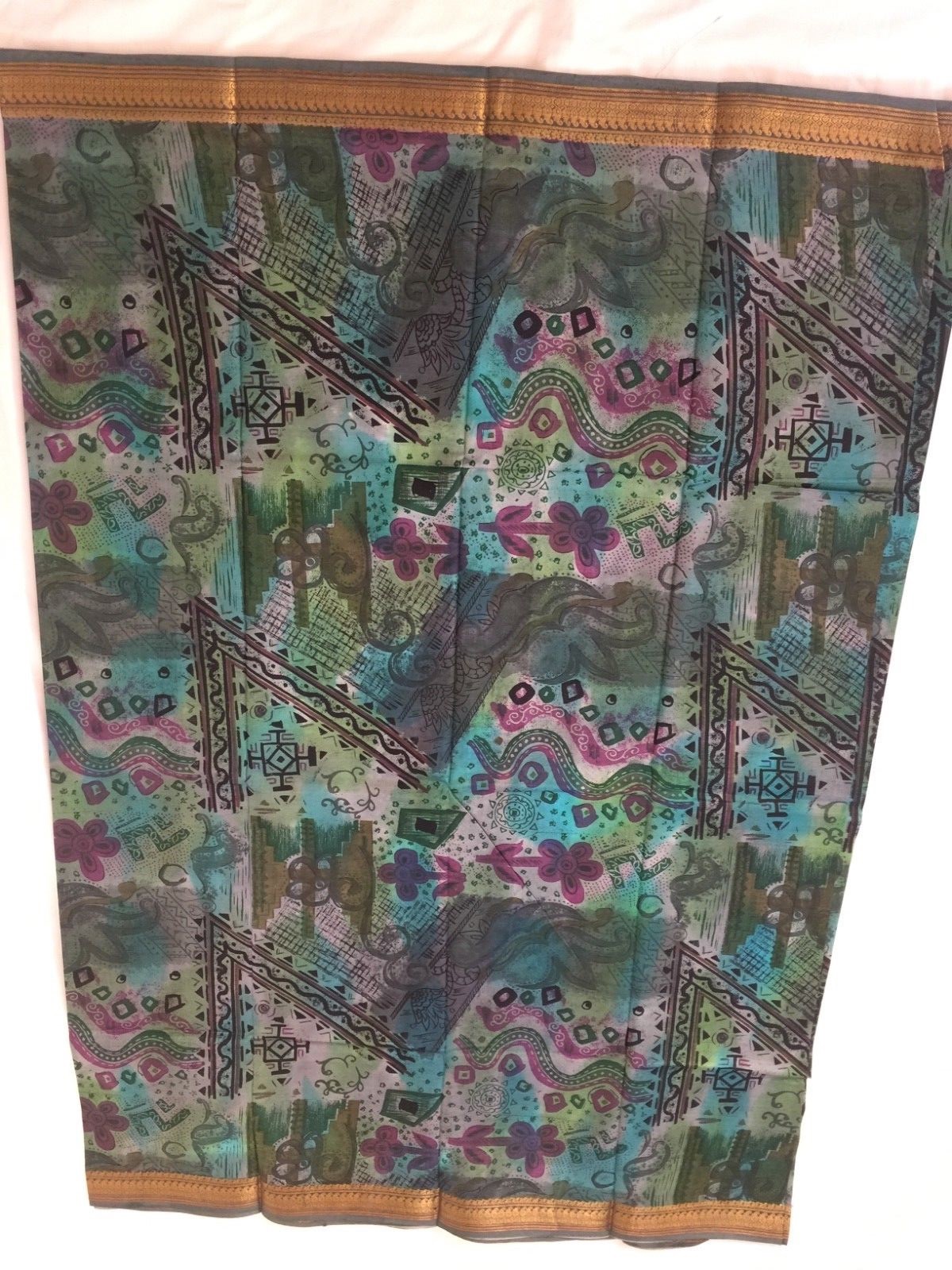 NWT 100% Pure Silk Green Abstract Print Saree Sari w Gold Zari Sequin Crop Top