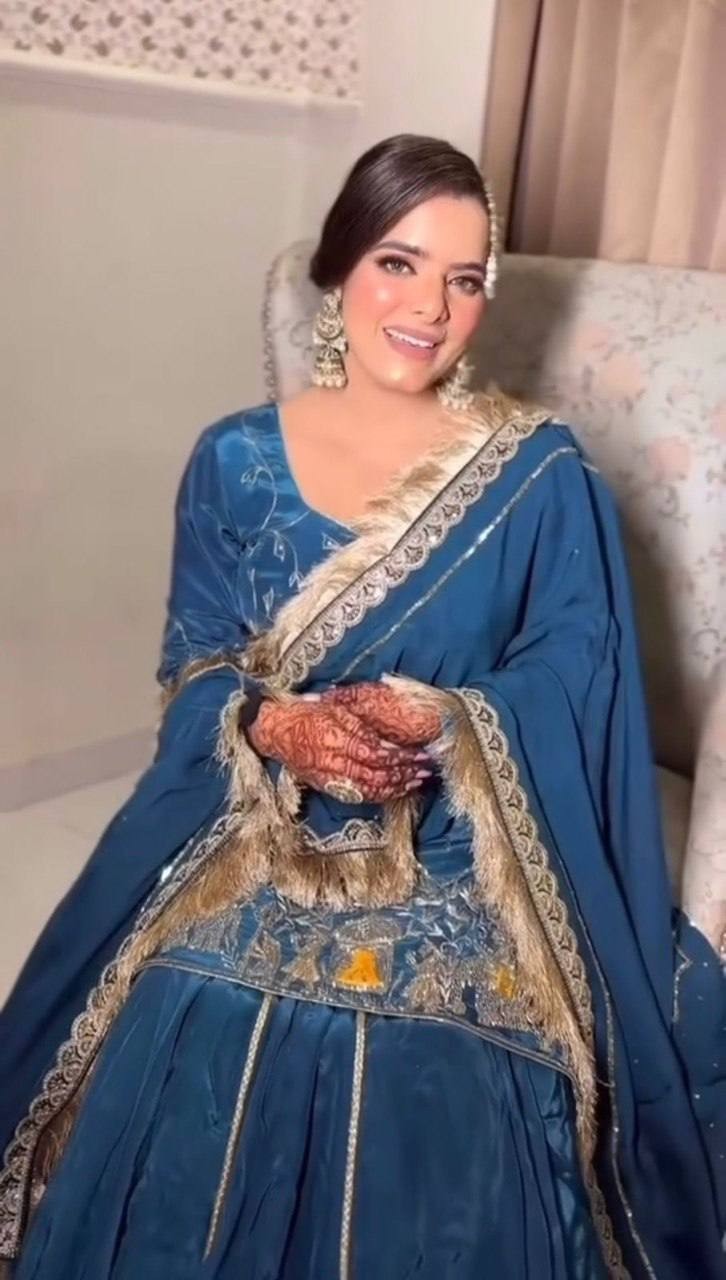 Stylish Look Natural Crep Silk Blue Top Lehenga With Dupatta For Wedding Wear
