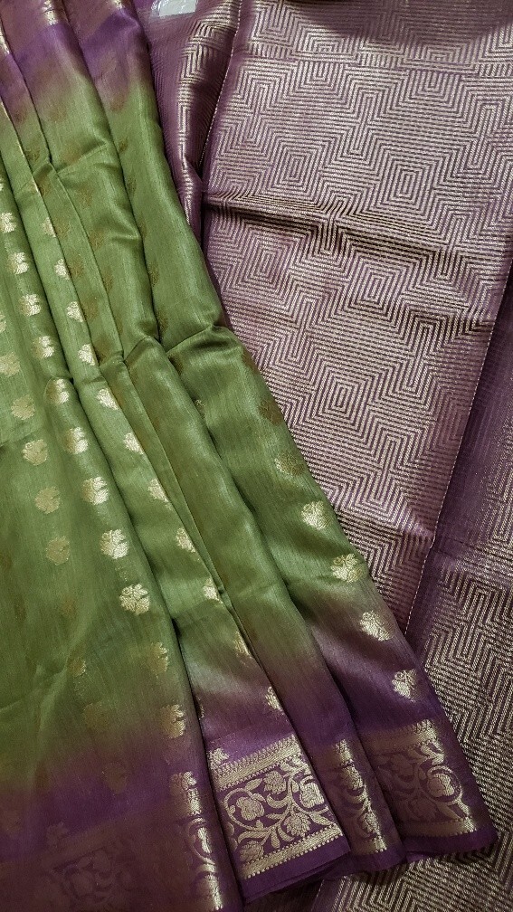Tussar Silk Handloom Saree Floral Zari Work Brocade Pallu Unstitched Blouse