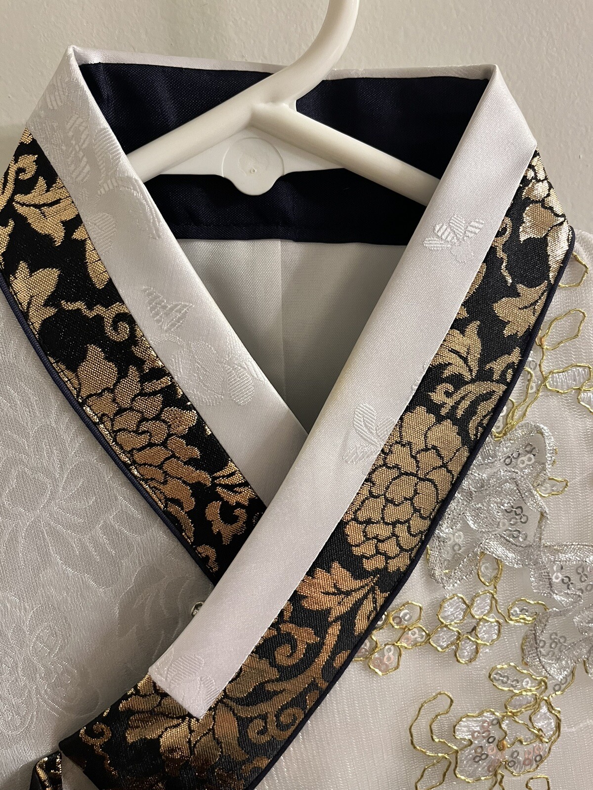 Traditional Korean Asian Embroidered Toddler Girl Robe Kimono White Gold Black