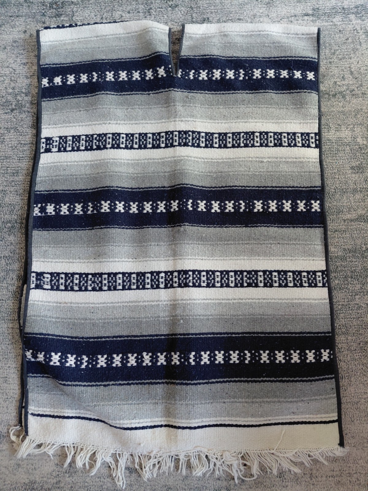 Traditional Mexican Poncho ONE SIZE FITS ALL Blanket Serape Gaban Navy Gray
