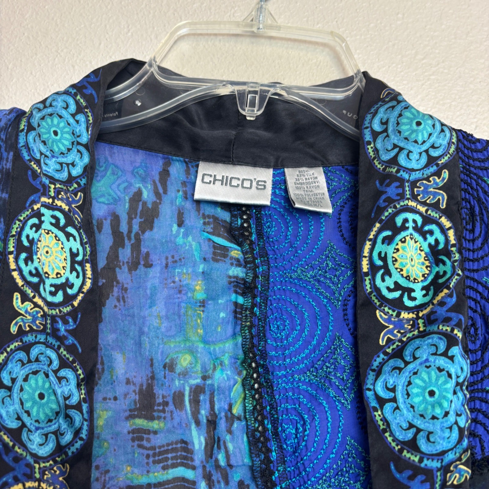 Chico’s Kimono Jacket Womens M/L Blue Patchwork Silk Blend Coastal Chic Boho Art