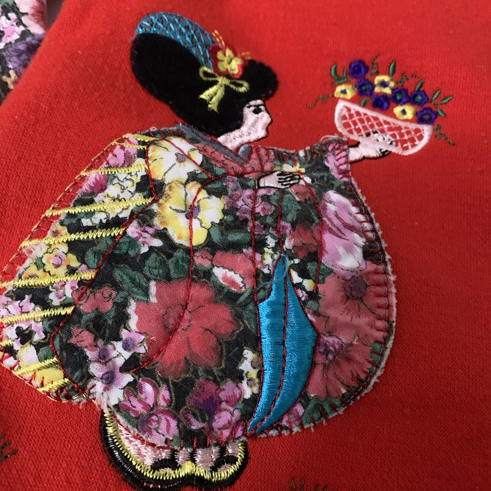 Vintage Embroidery Geisha Child Size 4 Coat Color Red.