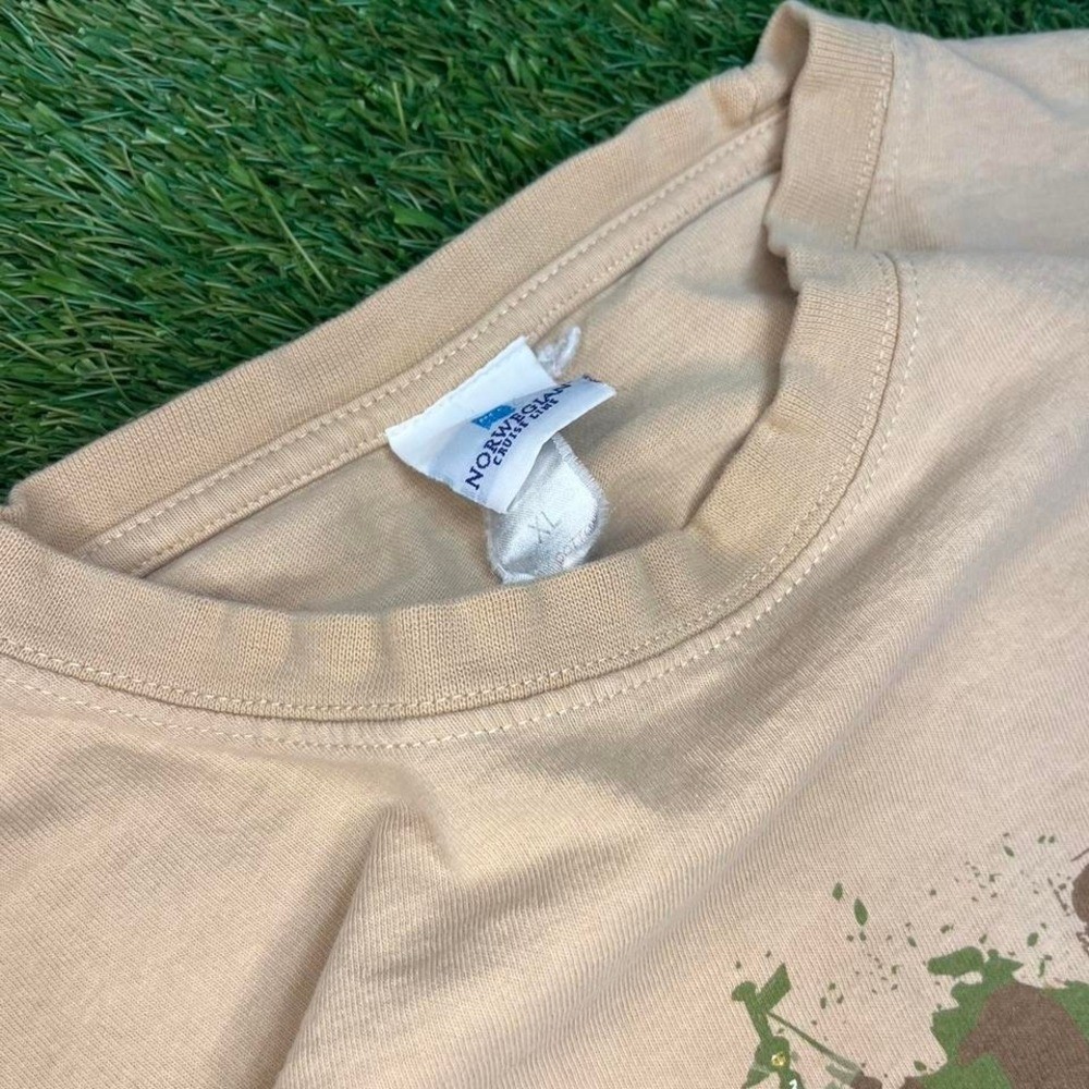 Y2K cream Germany center logo tee