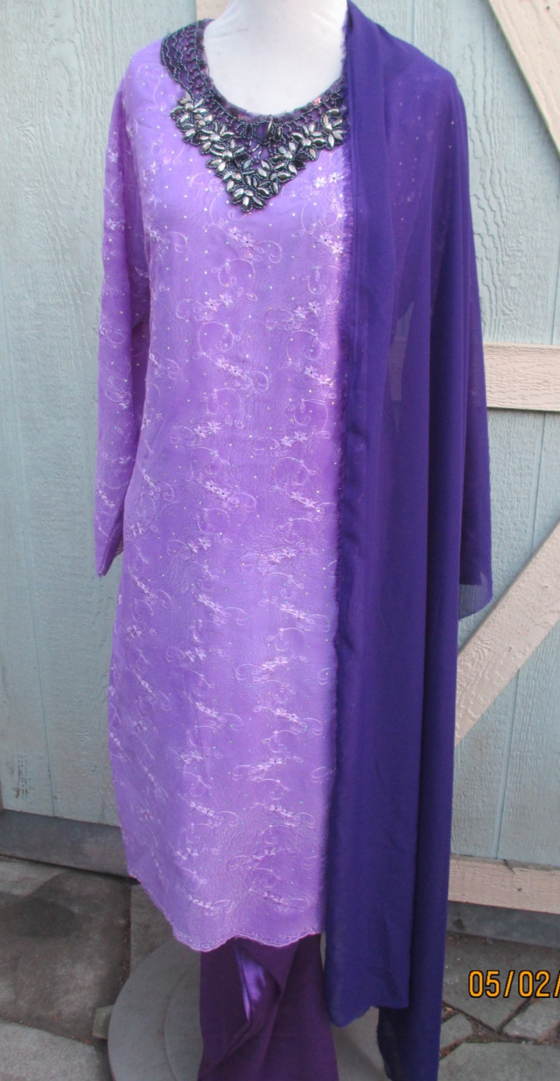 beautiful flower embroidery polyzoa pant kameez material chiffon Size L42