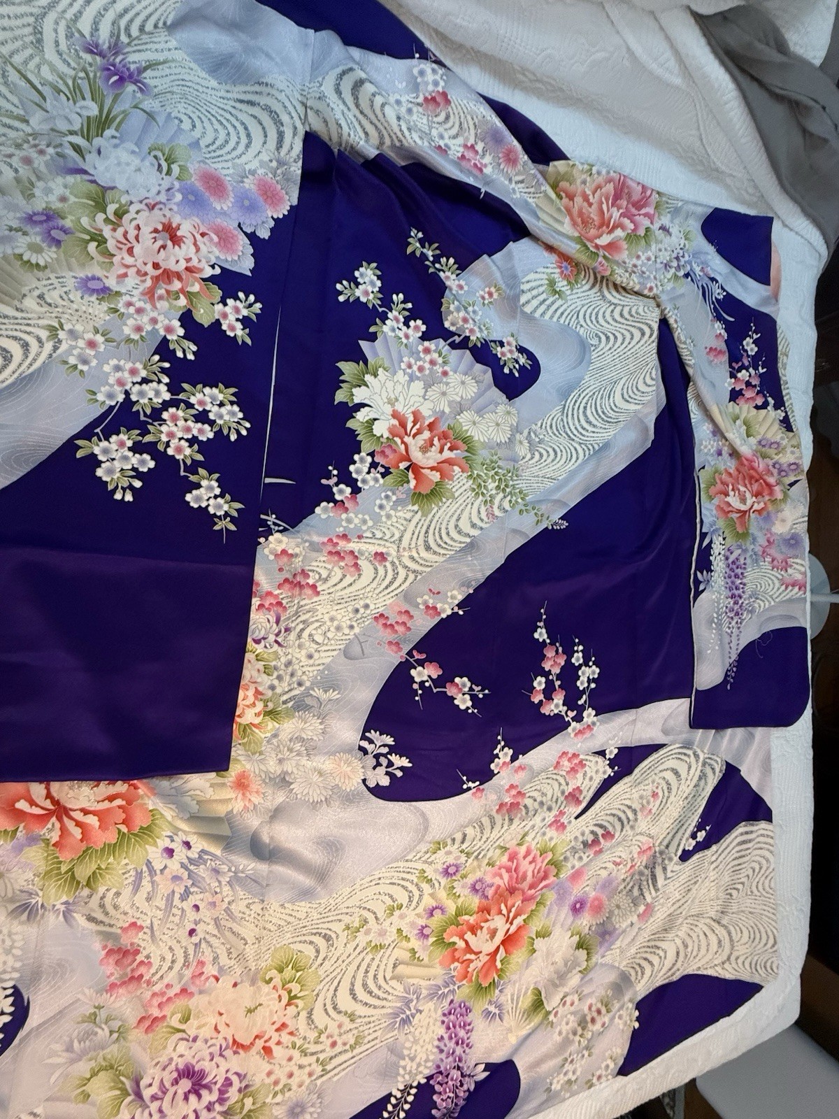 Gorgeous Vintage dark purple / blue silk peony and chrysanthemum stream Furisode