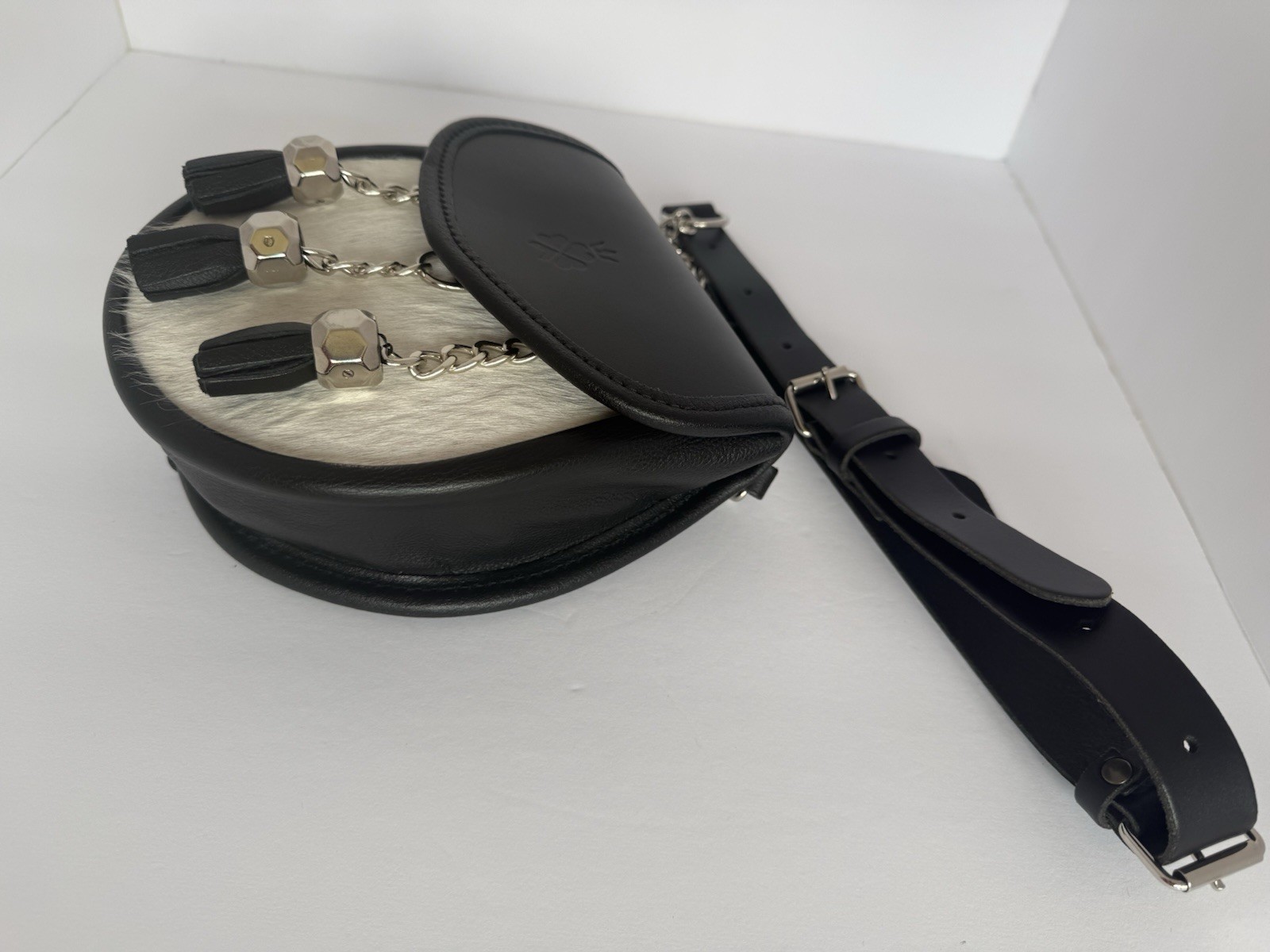 NIXEY Black & Cream Leather Sporran Chain & Tassels Crossbody Waist Shoulder