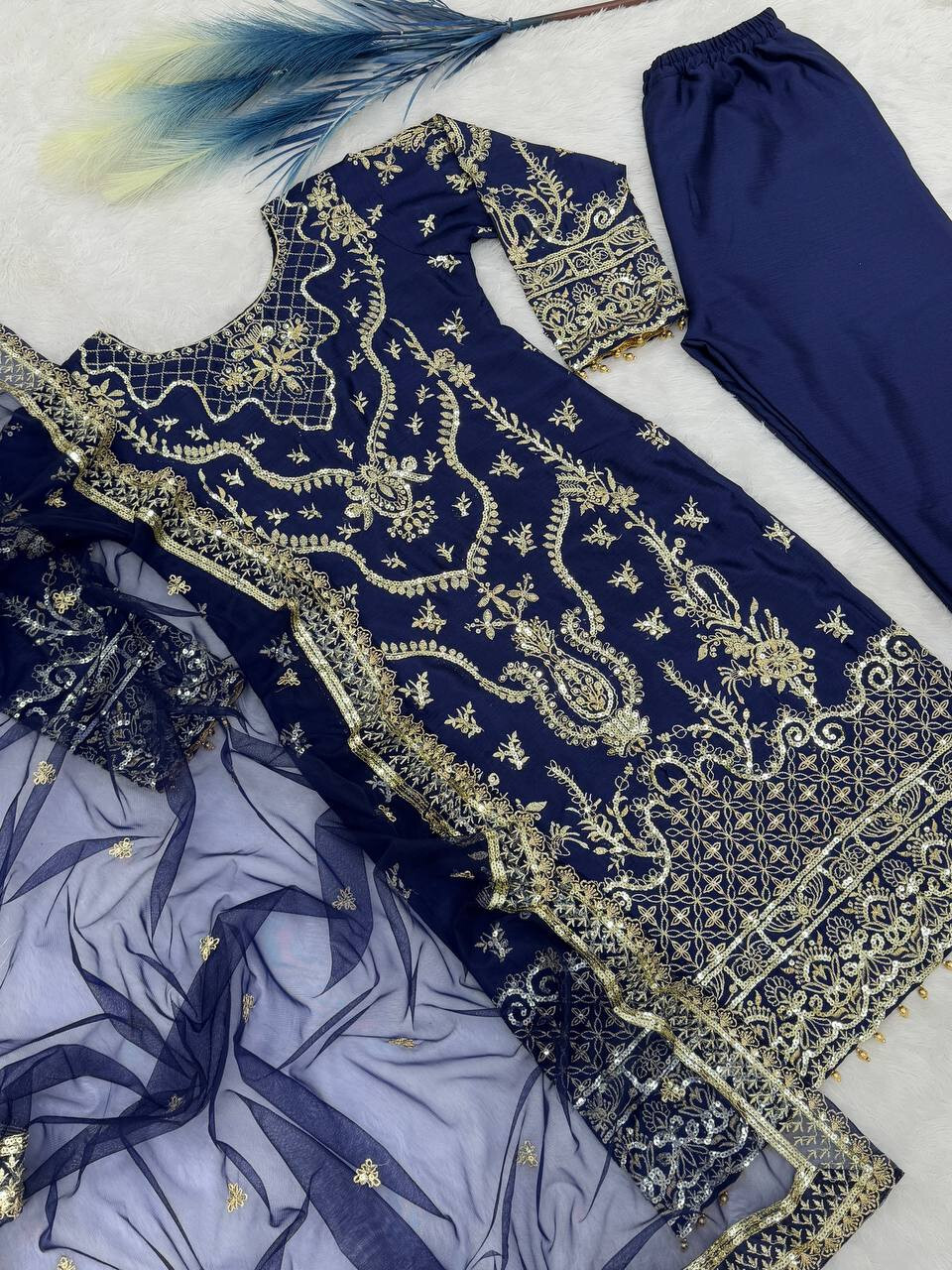 CLASSIC LOOK CHINNON SILK SALWAR KAMEEZ WITH NET DUPATTA FOR RECEPTION