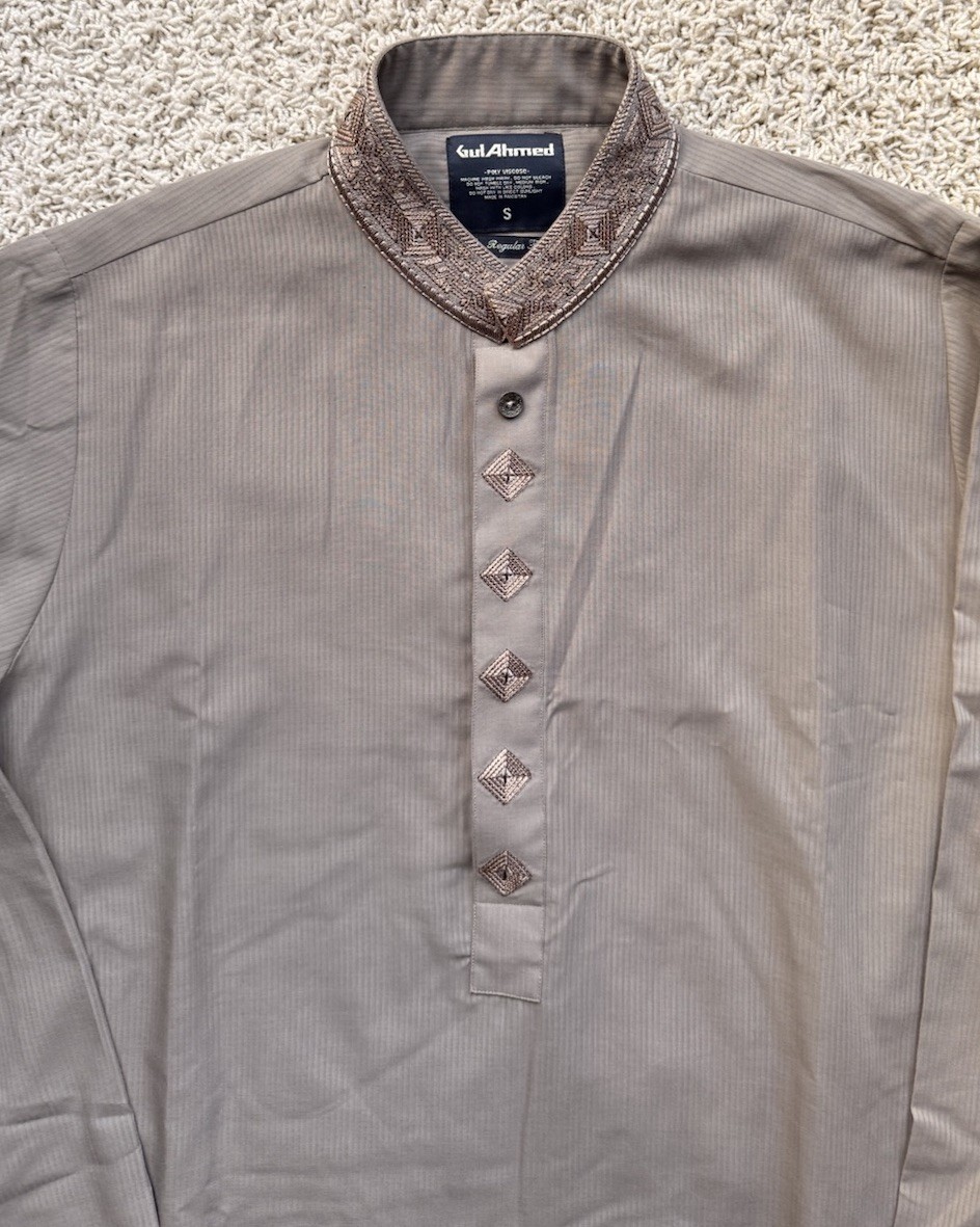 Men’s Gul Ahmed Brown Indian/Pakistani Kurta Size S