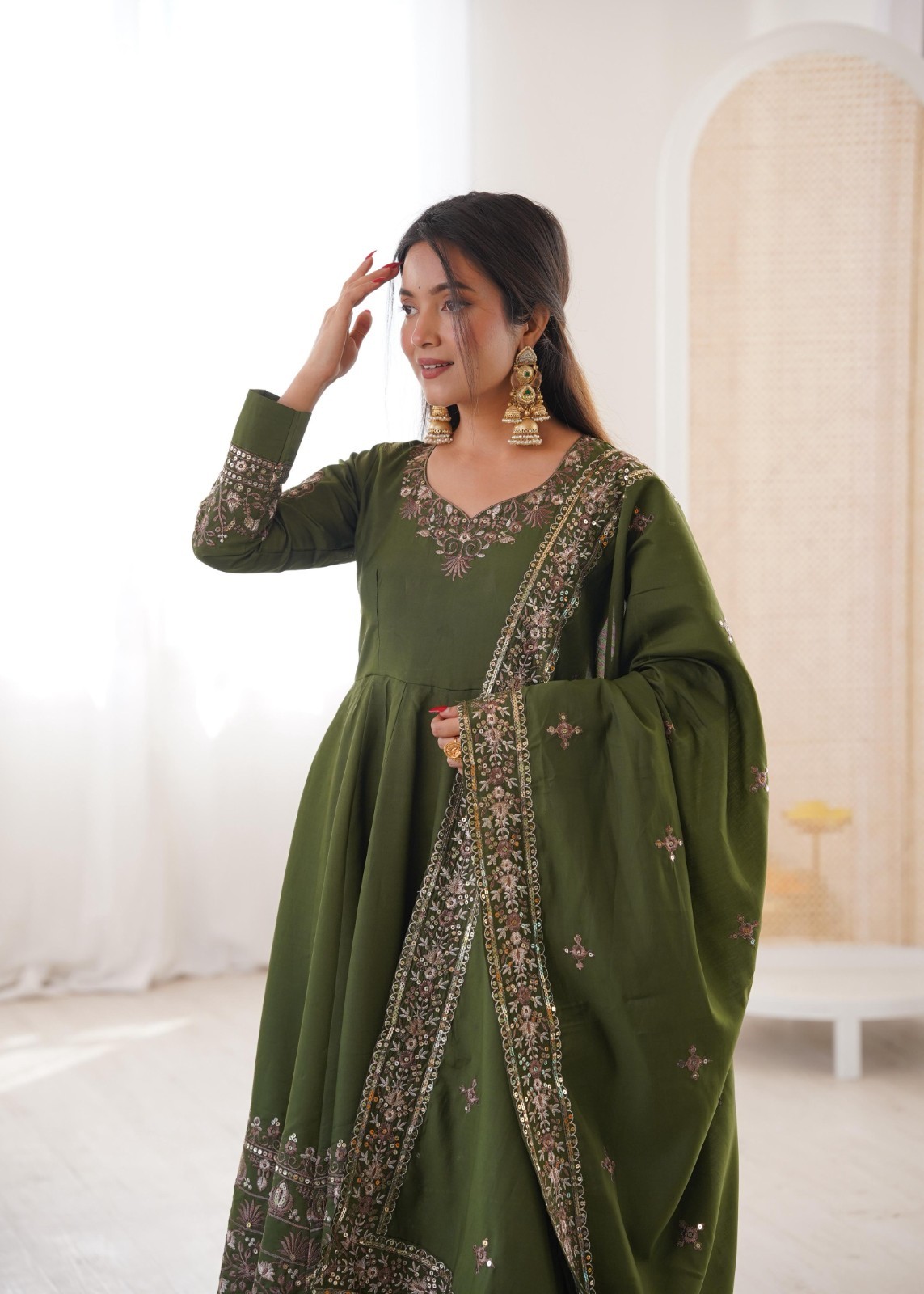 Readymade Women Bridal Roman Silk Green Gown Dupatta Wedding Wear Wedding Party