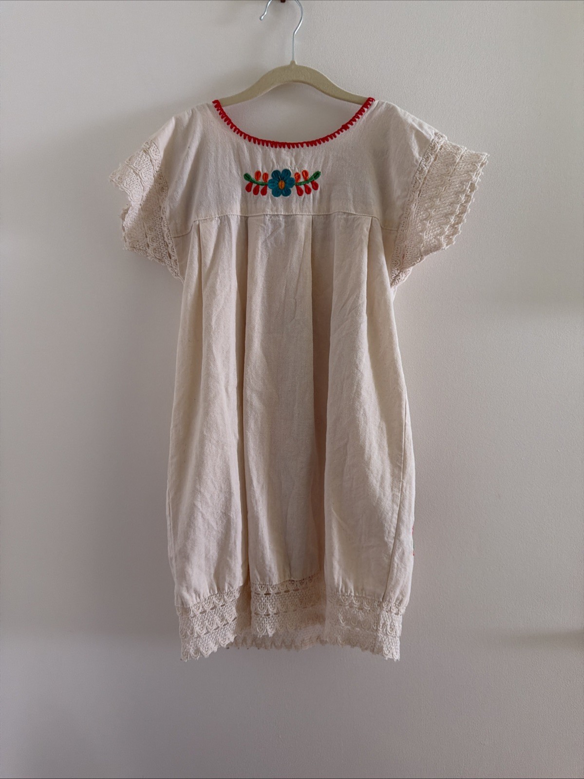 Handmade Mexican Dress Girls Floral Embroidered Maria Puebla Dress Size 8