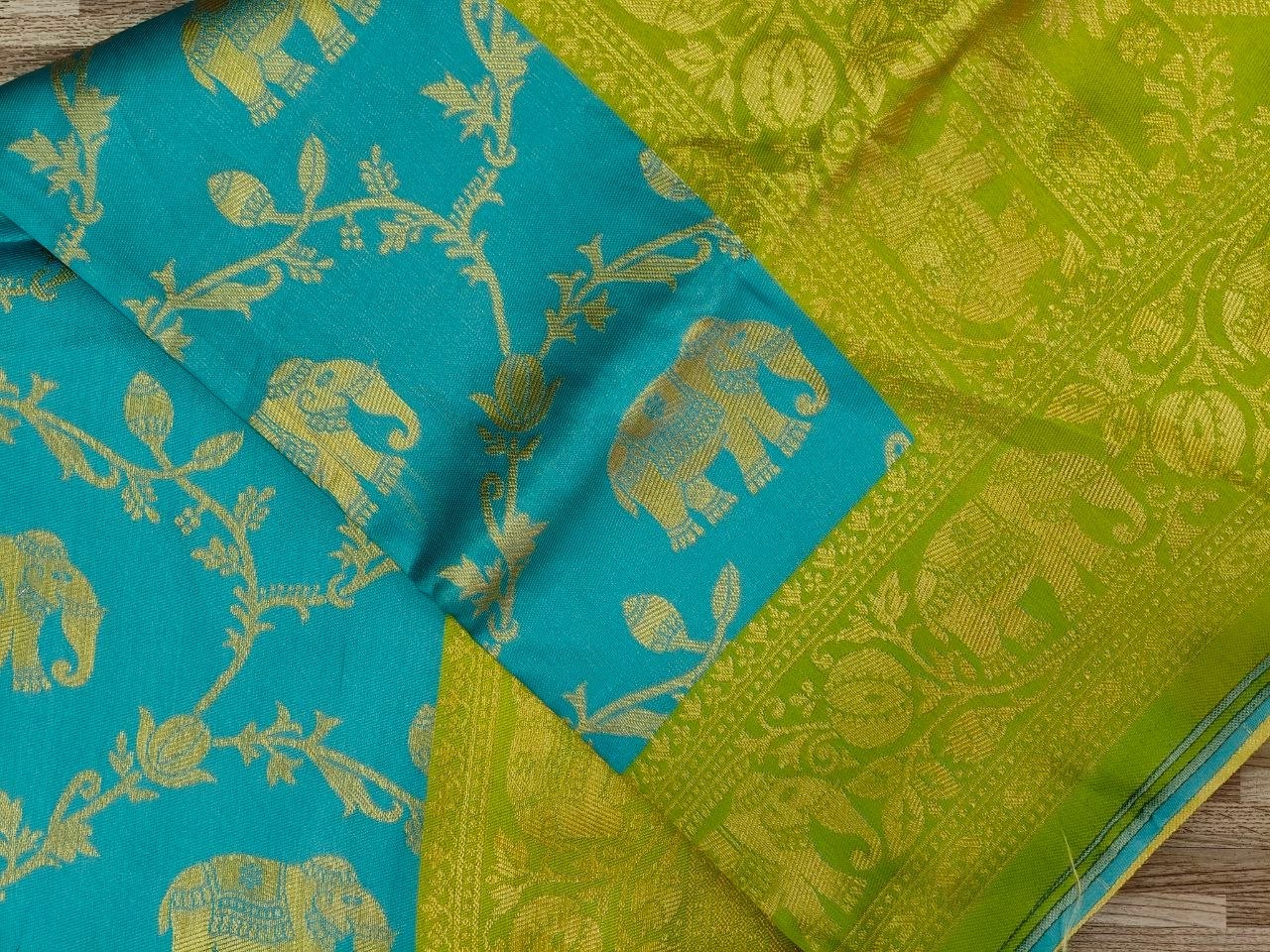 BRIDAL BANARASI SOFT SILK SAREE ZARI MOTIF WEAVING RICH PALLU SARI