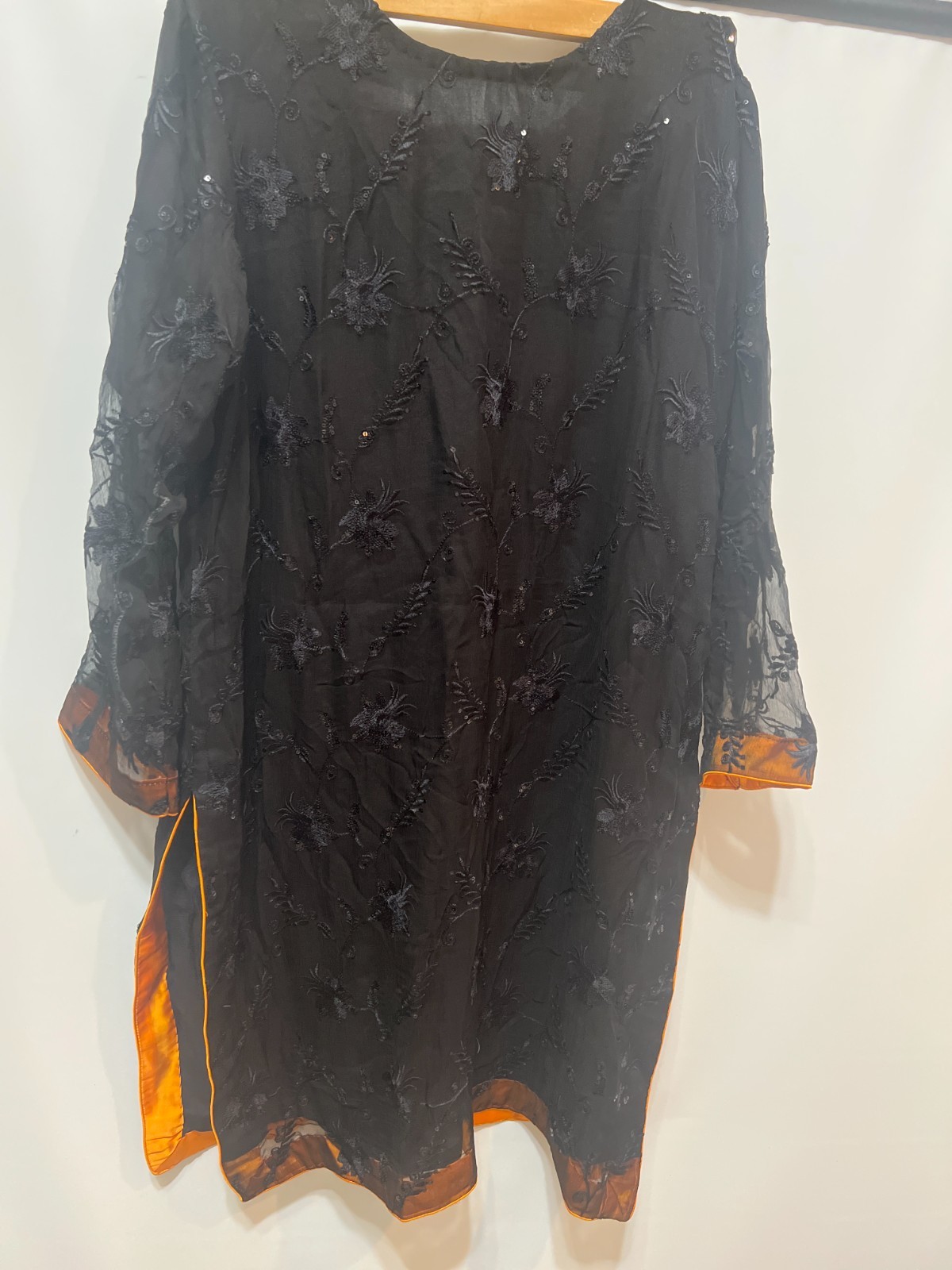 Black Orange Embroidered Sheer Kurta Tunic Top Size Unknown Pit to Pit 20