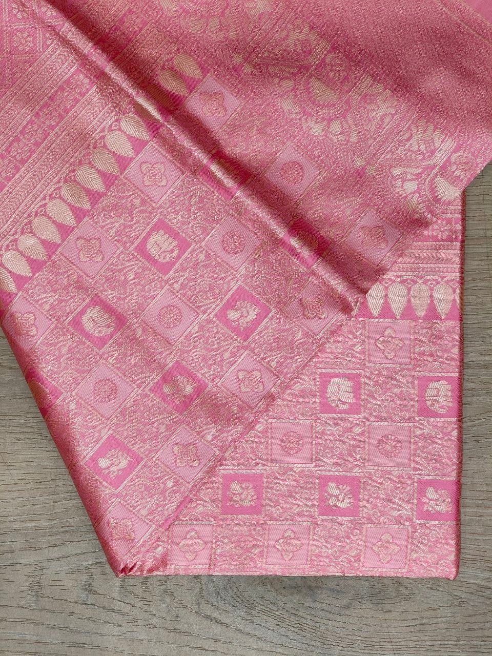 Designer Sari Bollywood Bridal Silk Saree Blouse South Indian Ethnic Ready made