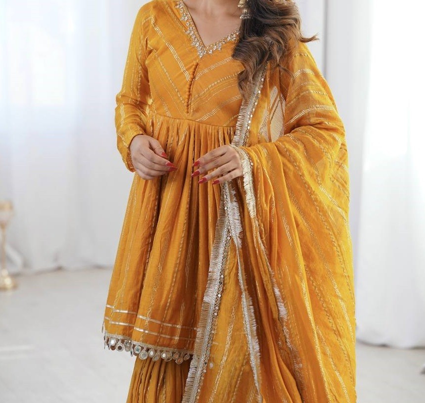 Stylish Look Mal Chanderi Yellow Palazzo Suit With Dupatta For Function Wear