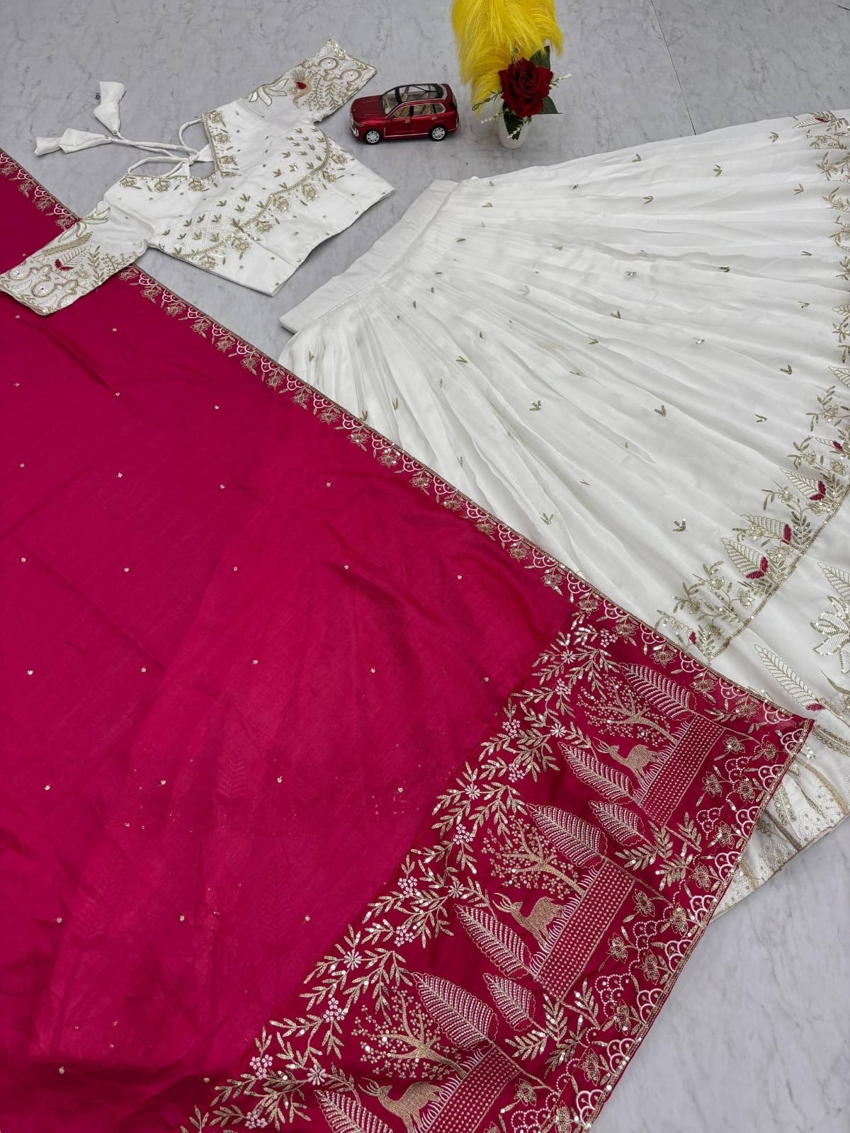 Women Designer Pink Dupata Ivory Lehenga Choli Set Embroidery Wedding Party Wea