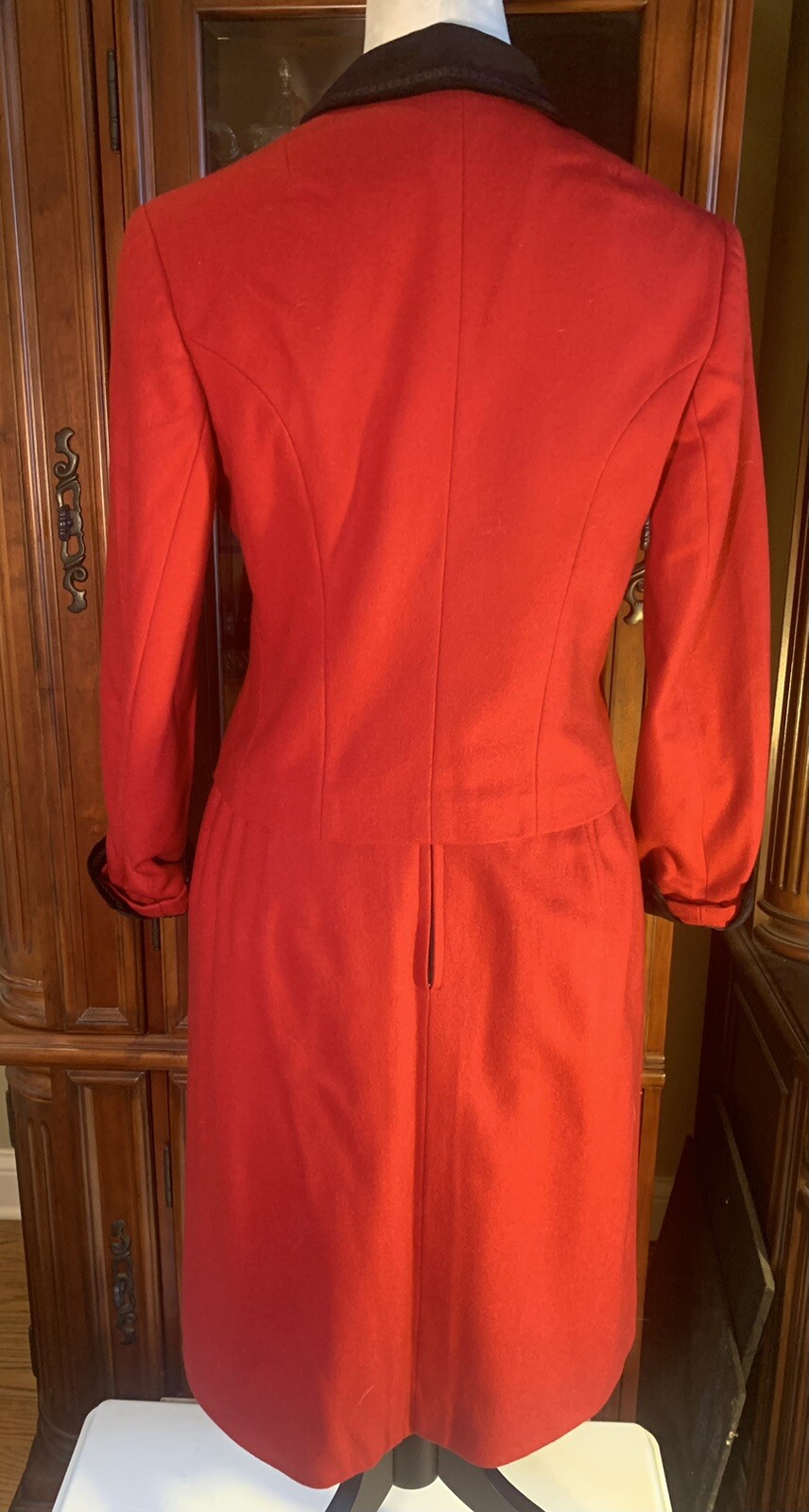 Vintage Christmas Tyrol Loden Pischl Womens Red Wool Suit Black Velvet Collar 40