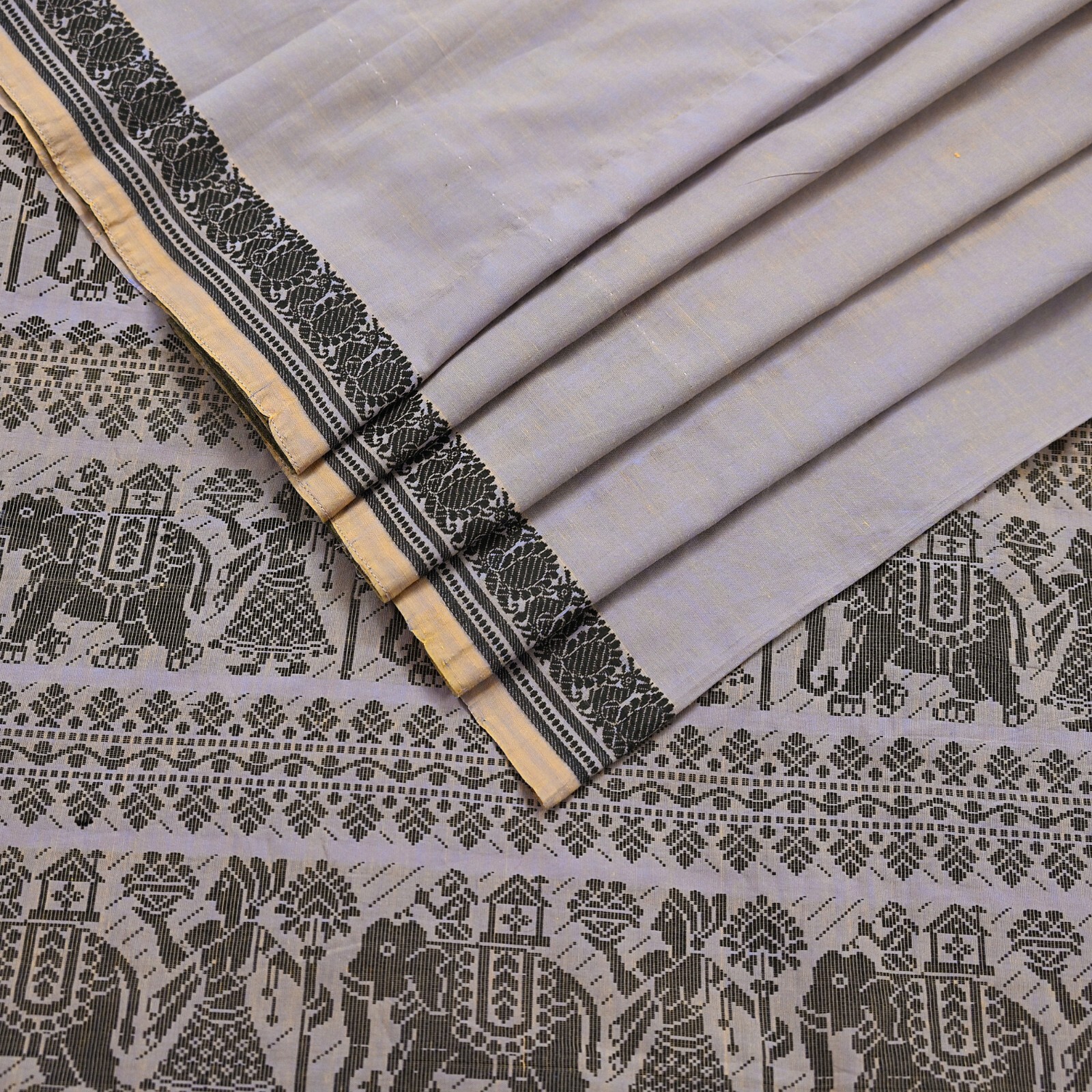 Indian Vintage Sari Purple Pure Cotton Hand Woven Baluchari Sarees Fabric Ethnic