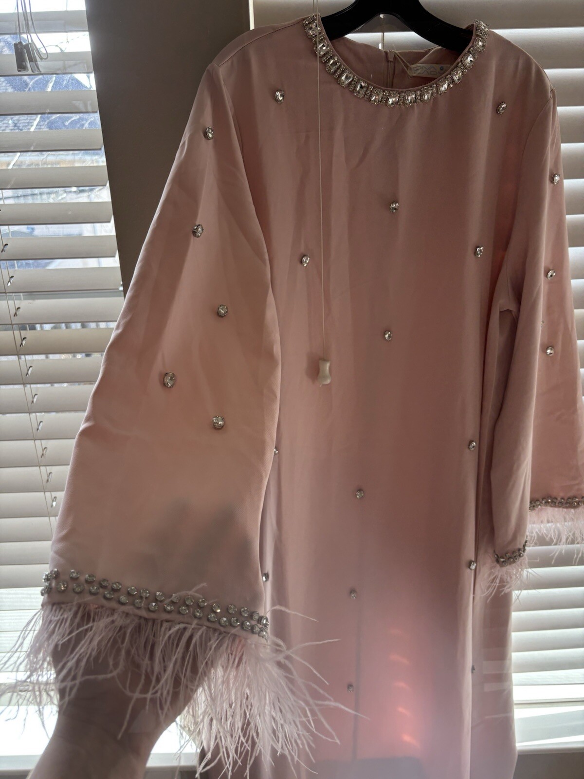 NWT Jilbab/abaya for WOMEN- Rhinestones & Feathers – Modest Fashion