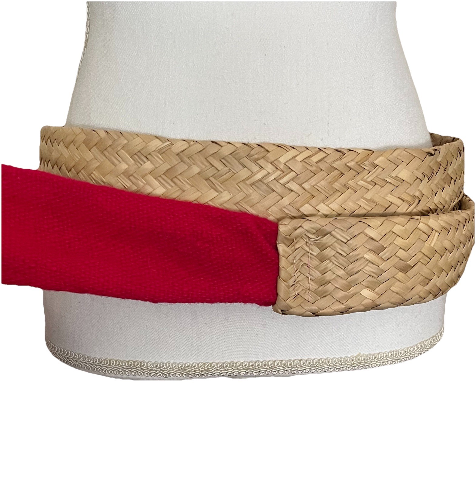 Rare 106″ MAYAN Woven Natural Rattan & Wool BELT Red From Mexico Vintage Rare