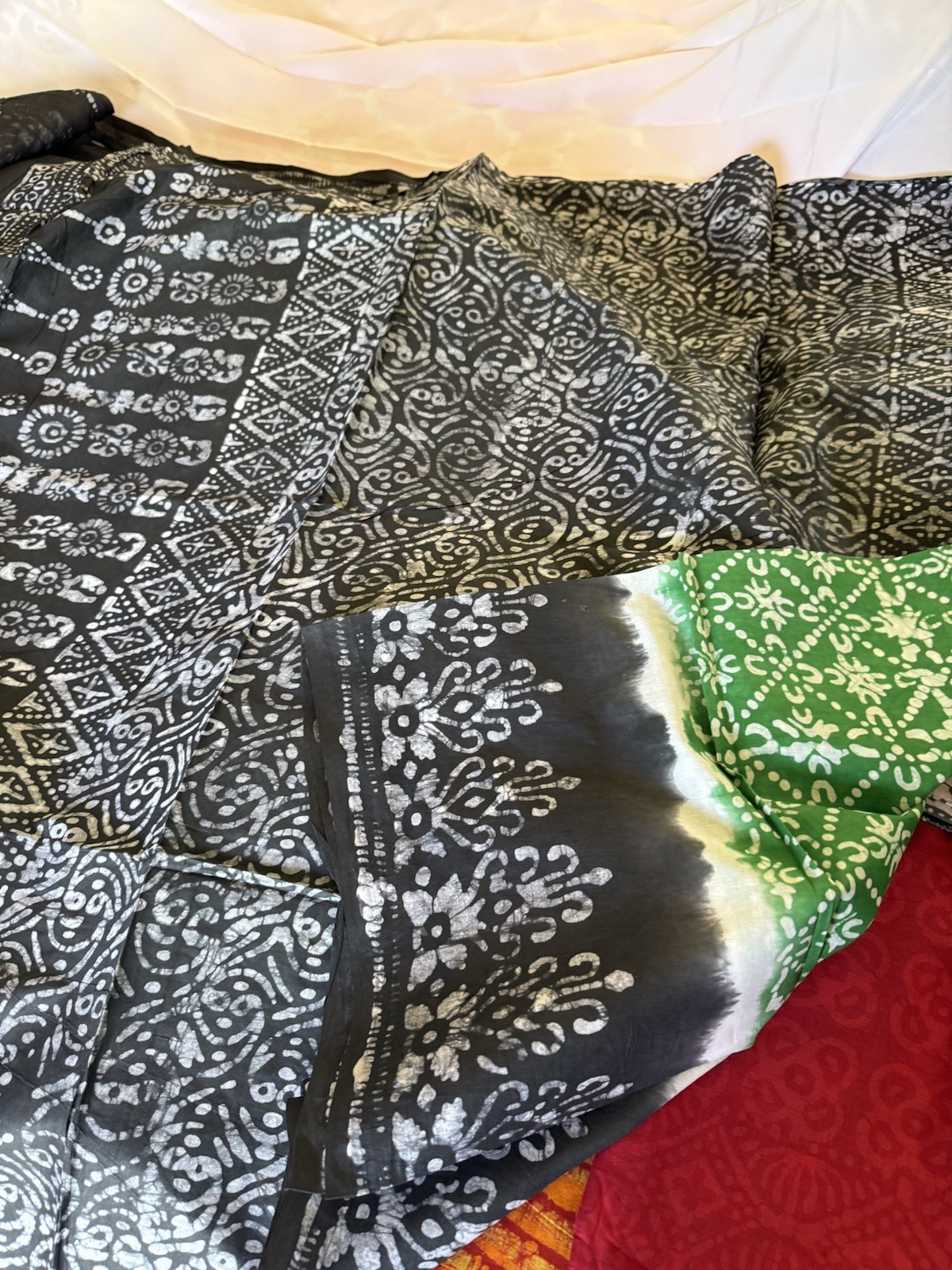 NEW 🆕, Cotton BATIK SAREE. ( Item#L3834 ) including blouse piece. Only $33