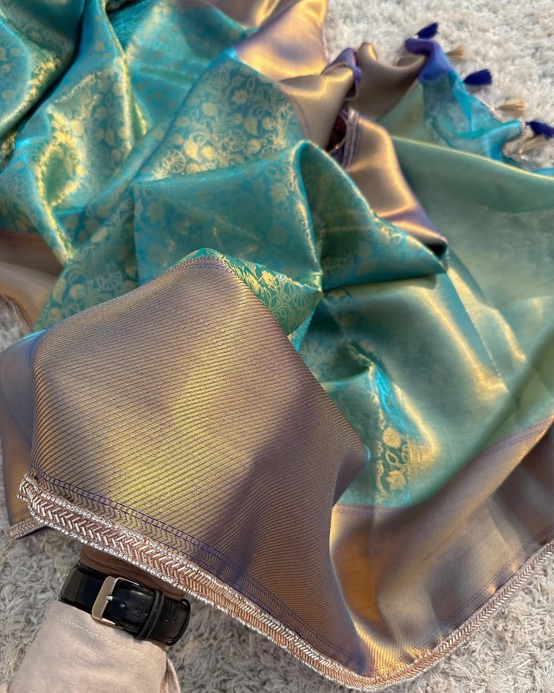 Designer Banarasi Kanchi Tissue Saree with Rich Weaving Pallu & Lace Border