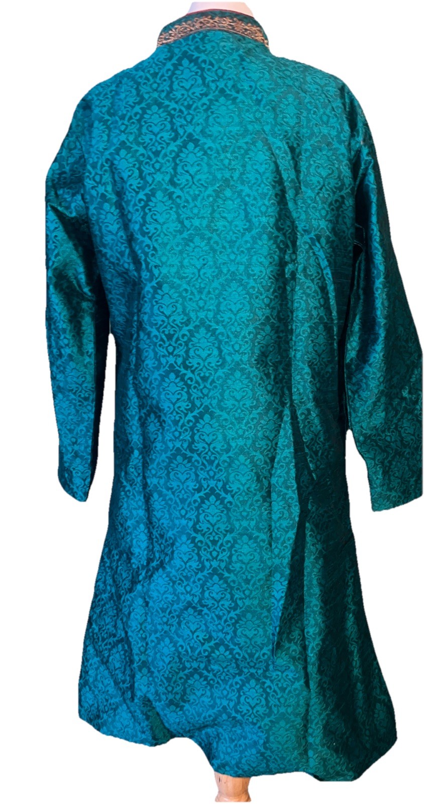 India Ethnic Men’s 2 Piece Green Kurta & Maroon Draw String Pant