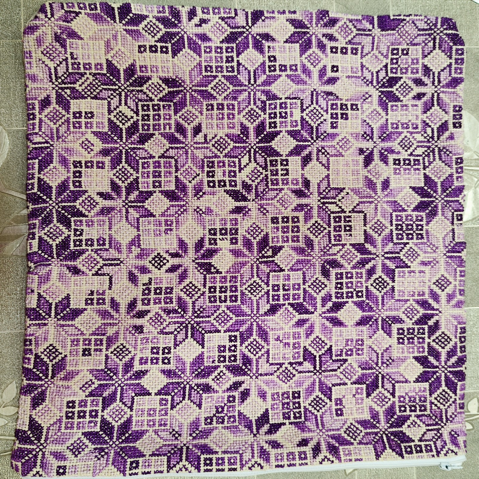 Palestinian embroidery horn with purple star pattern (38*35 Cm) تطريز