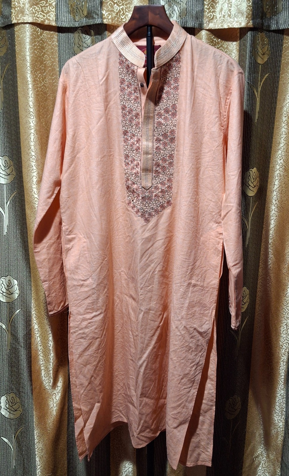 Sultan Men’s Peach Embroidered Kurta Size 44 XL Indian Wedding Festive Tunic