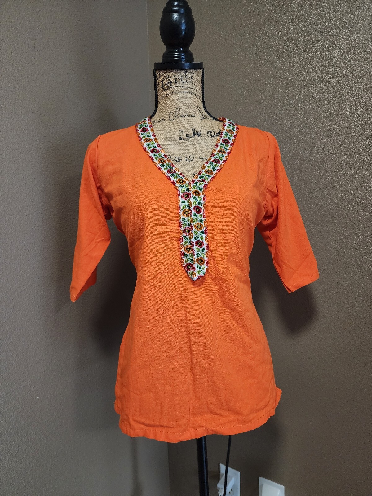 Mexican glass beaded chaquira Fitted blouse SM to M hand made in Oaxaca, Mexico