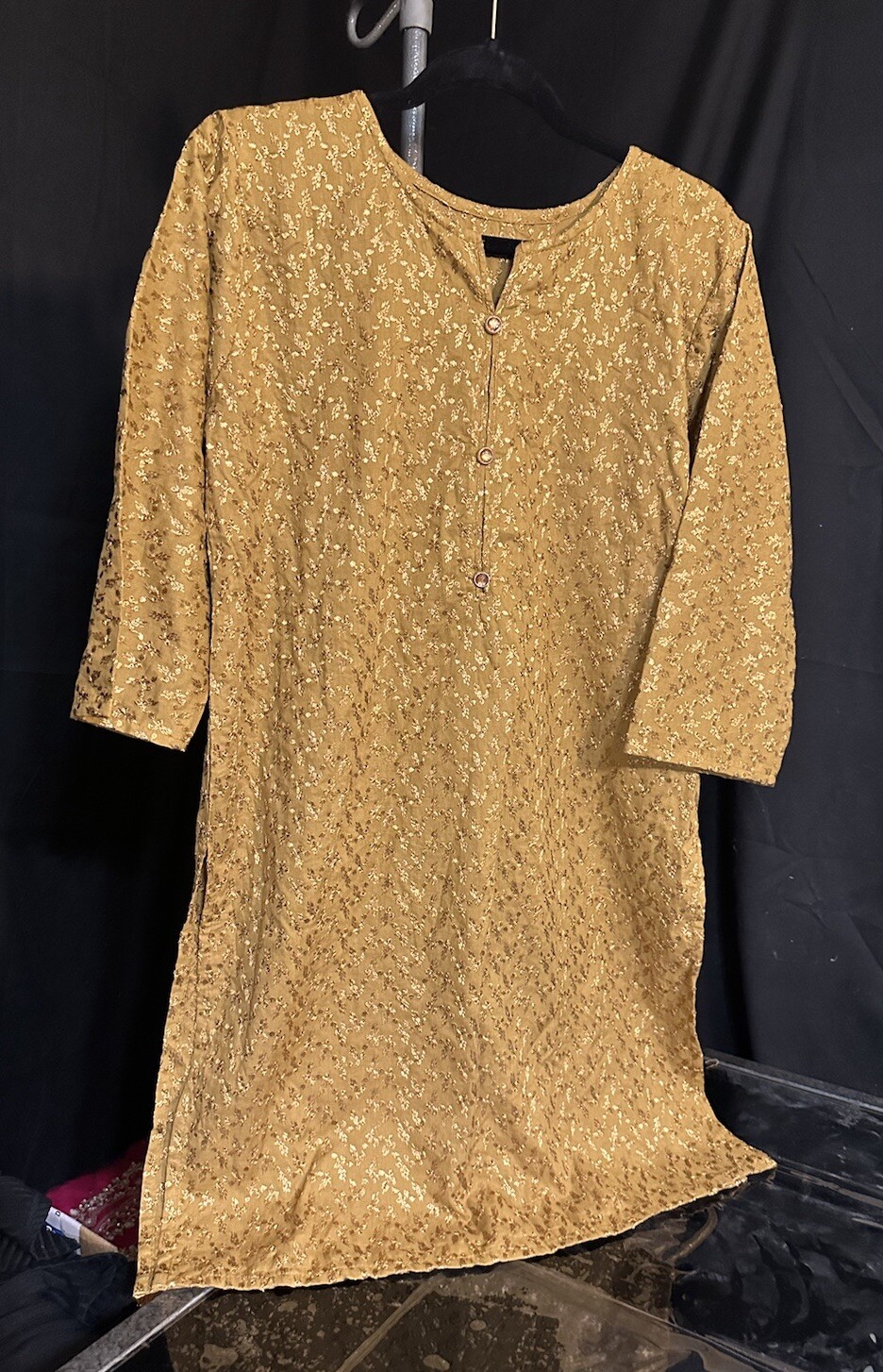 ‼️SALE‼️Beautiful Emb Cotton kurti – SMALL size only – $19